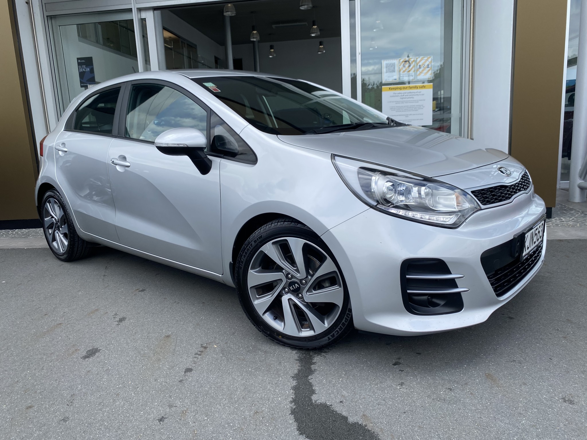 2017 Kia Rio | EX 1.4P/4AT/HA/5DR/5 | 17139 | 1