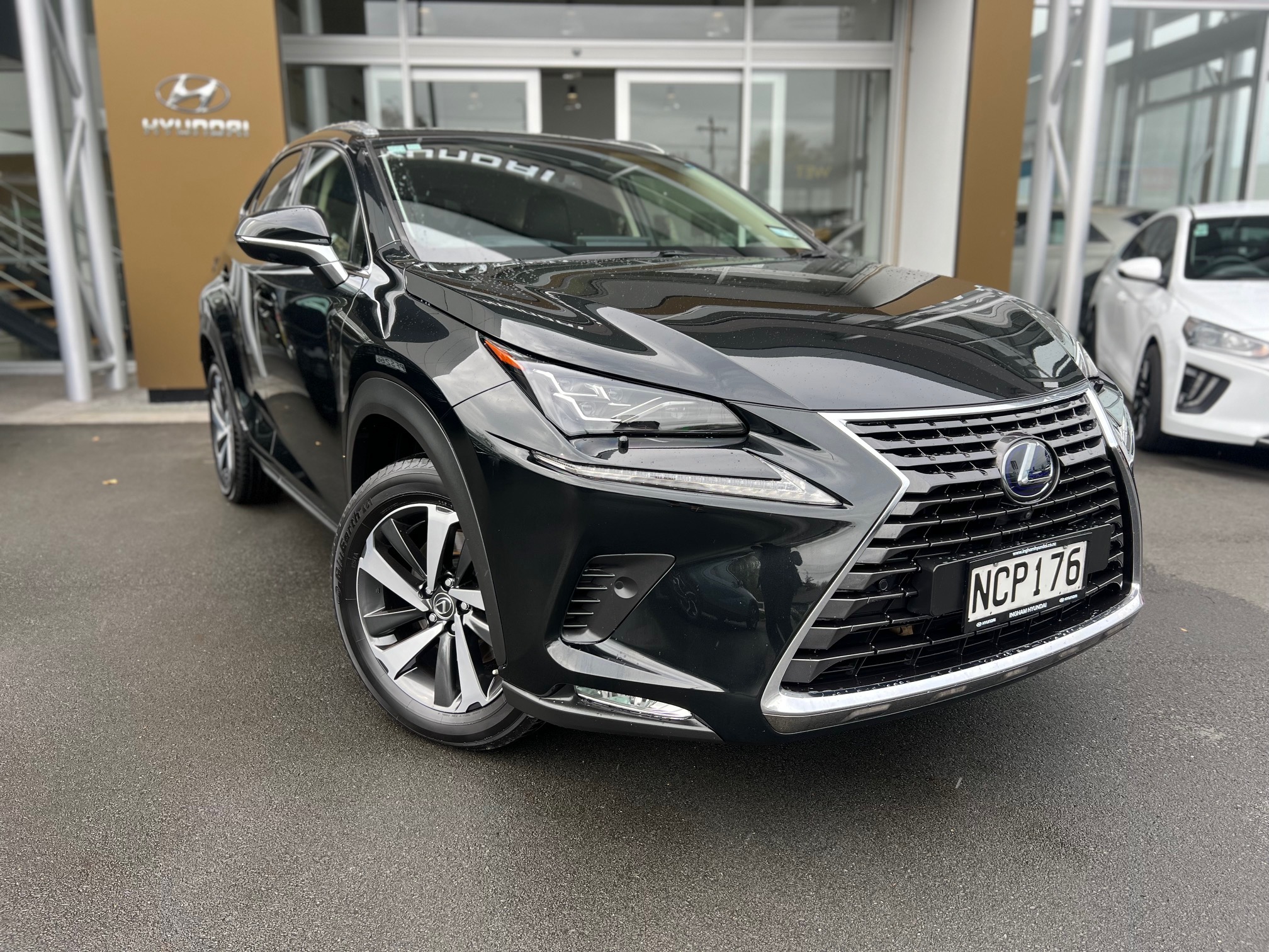 2020 Lexus NX300H | LIMITED 2.5PH/4WD | 21817 | 1