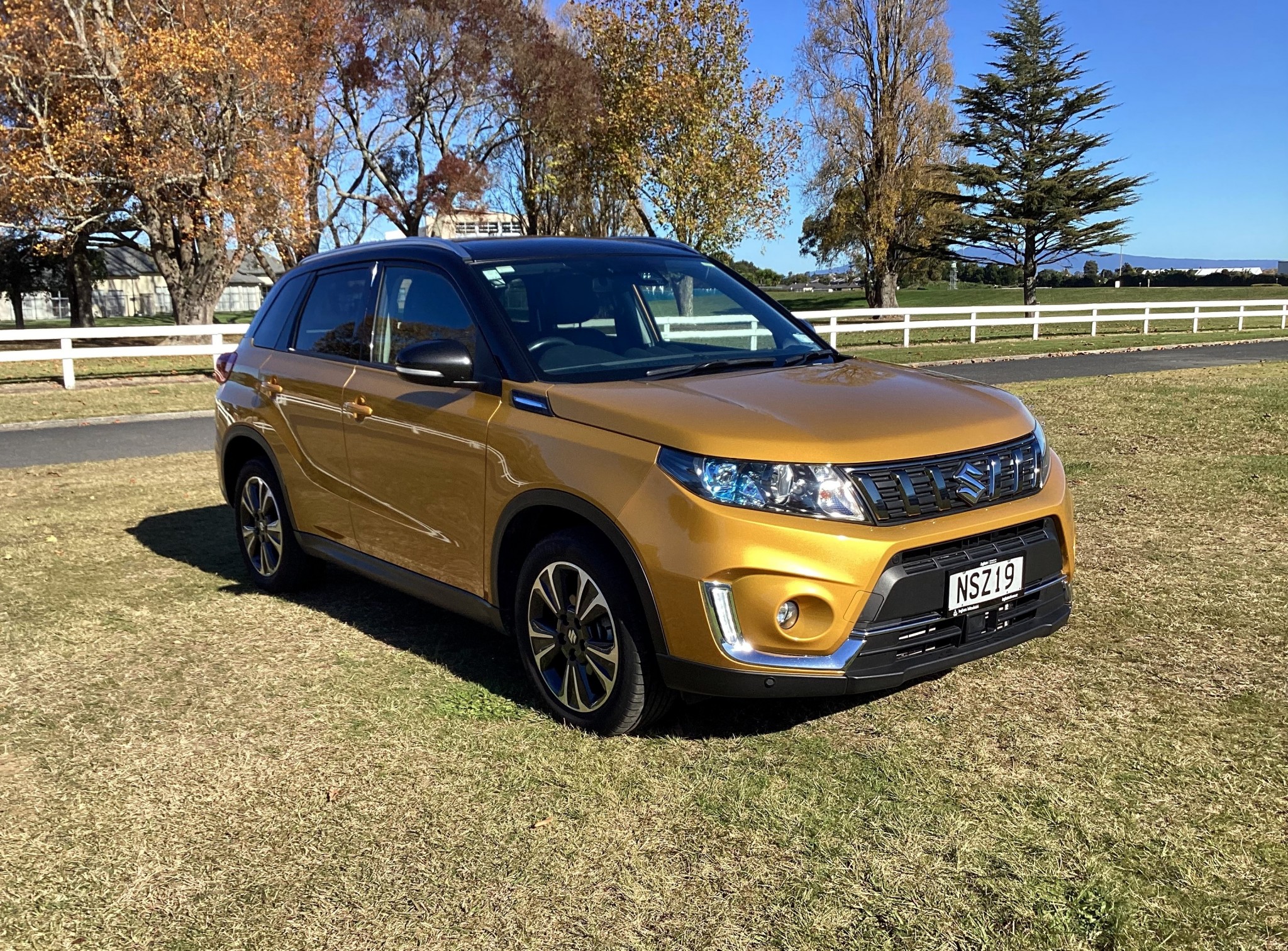 Suzuki Vitara 2021 | 1.4L Petrol Turbo, 6 Speed Automatic SUV.