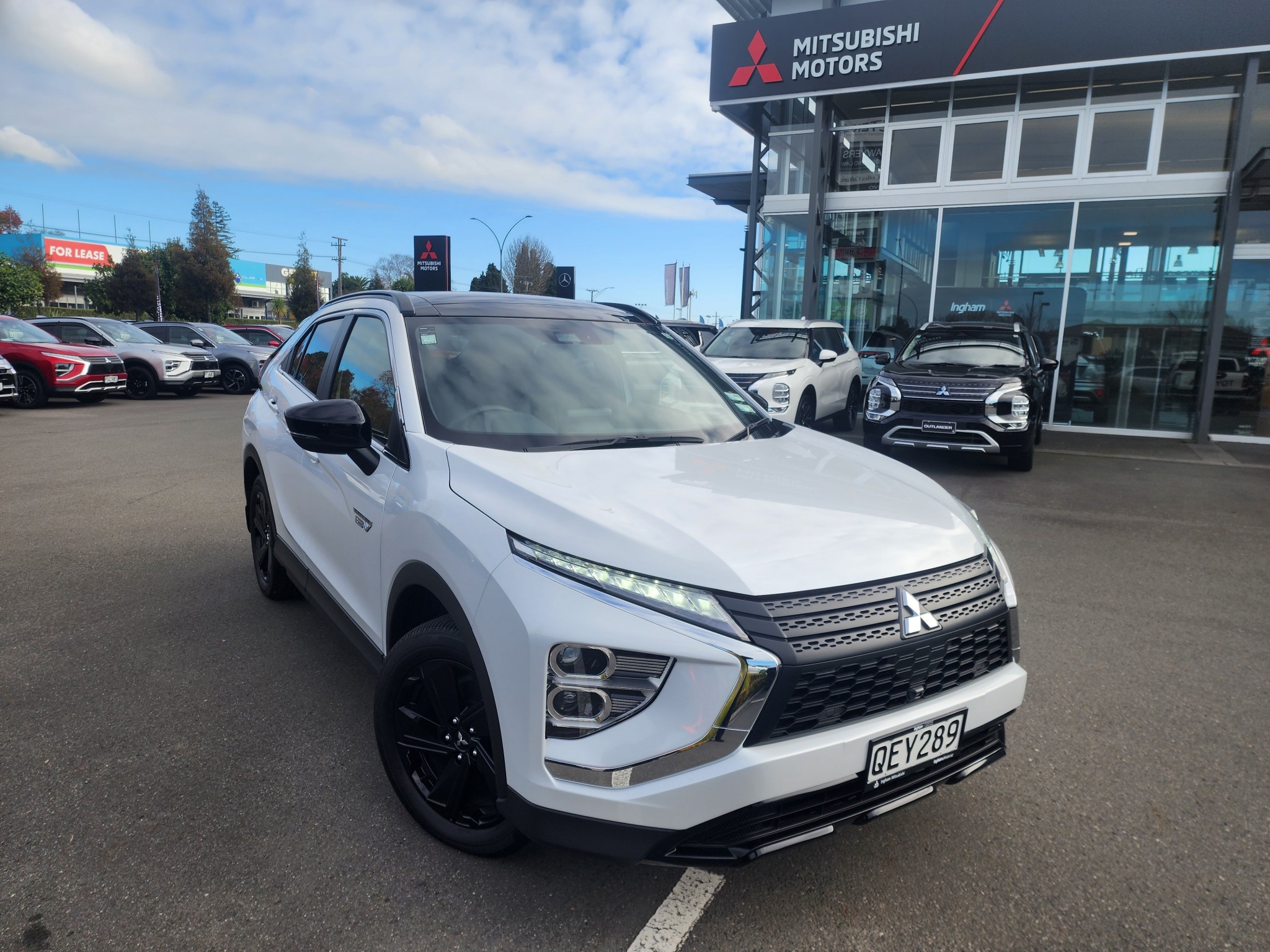 2023 Mitsubishi Eclipse Cross | Sport 2.4 PHEV 4WD | 22708 | 1