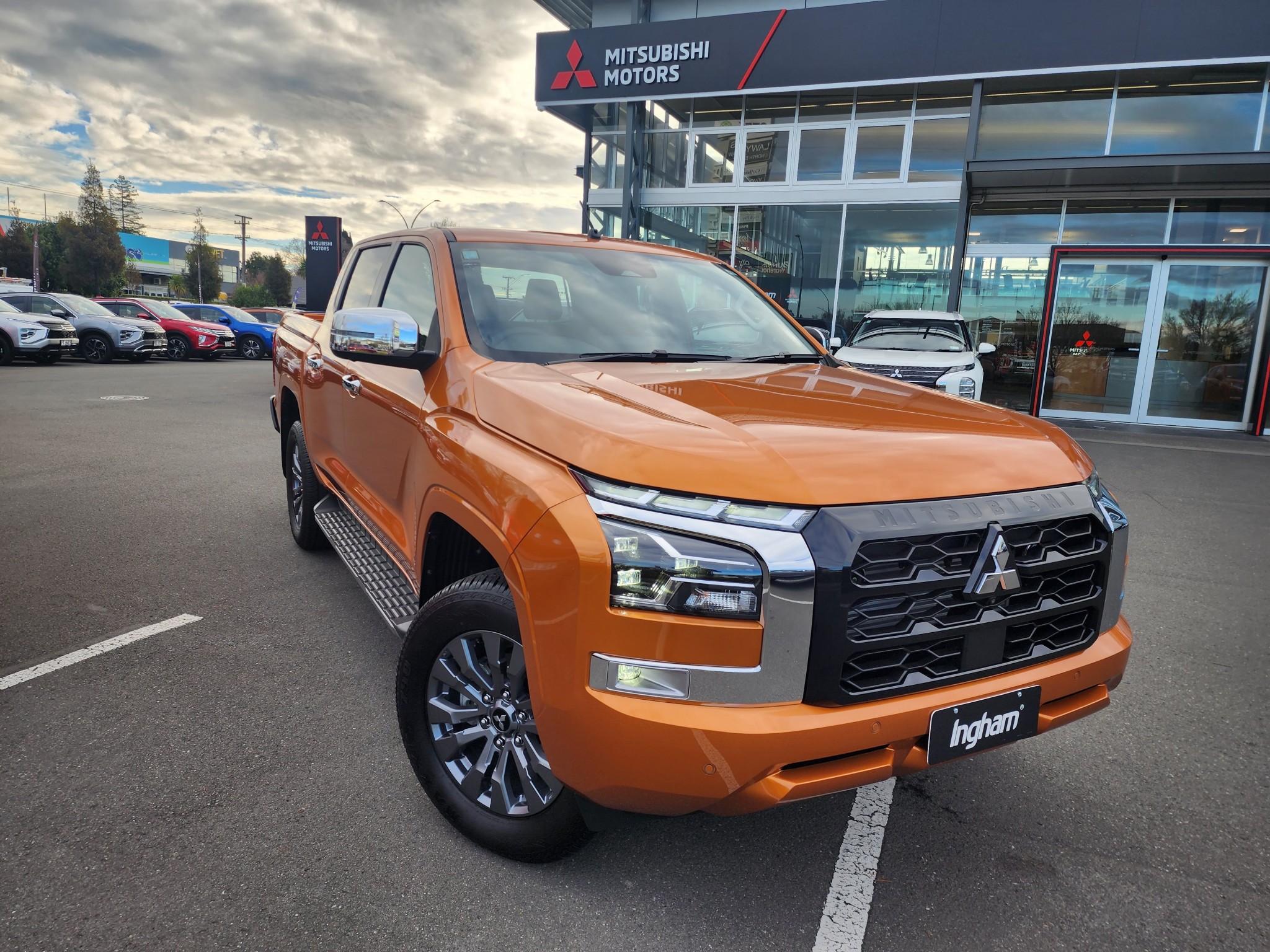 2024 Mitsubishi Triton | GLXR 4WD AUTO  | 23789 | 1