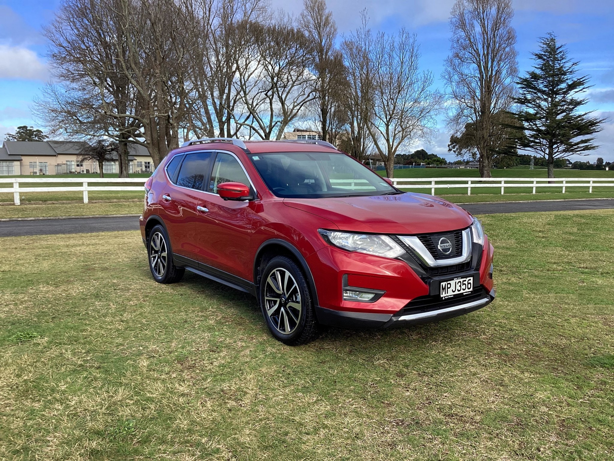 2019 Nissan X-Trail | ST-L, 2.5L Petrol, 6 Stage CVT, 7 Seat, SUV. | 23855 | 1