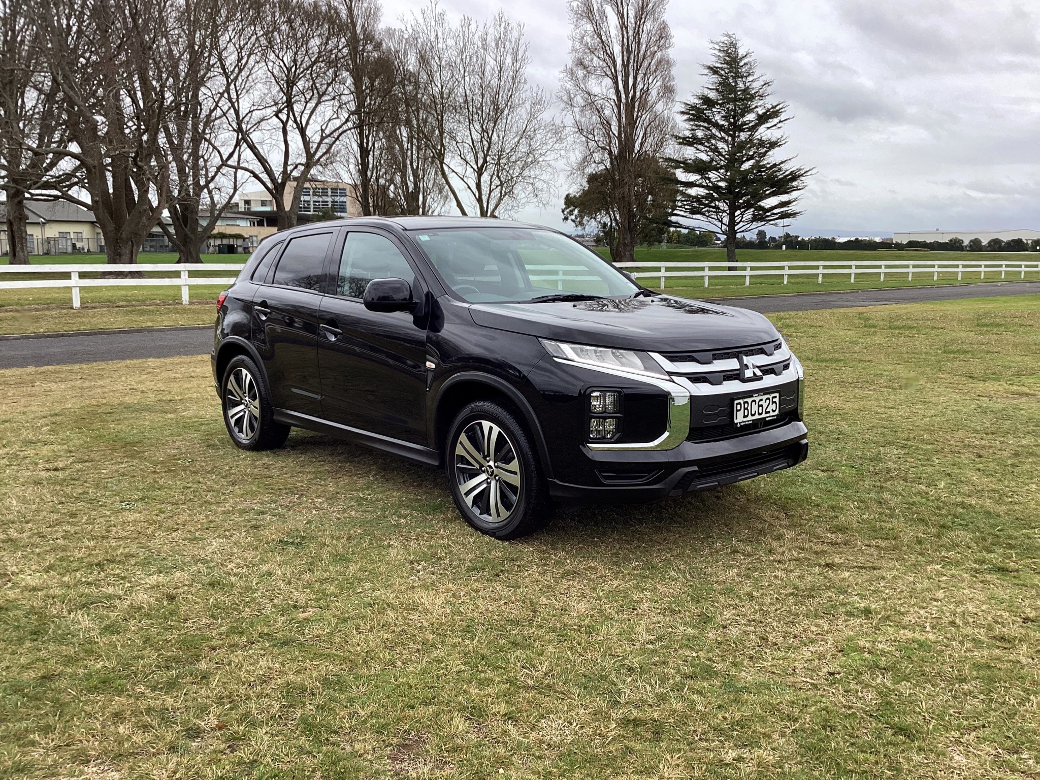 Mitsubishi ASX 2022 | LS, 2L Petrol, CVT, SUV.