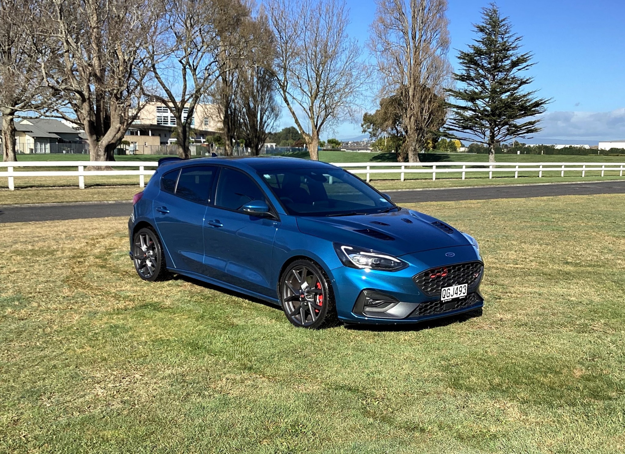 2020 Ford Focus | ST, 2.3L Turbocharged, 7 Speed Auto, Hatchback. | 24106 | 1