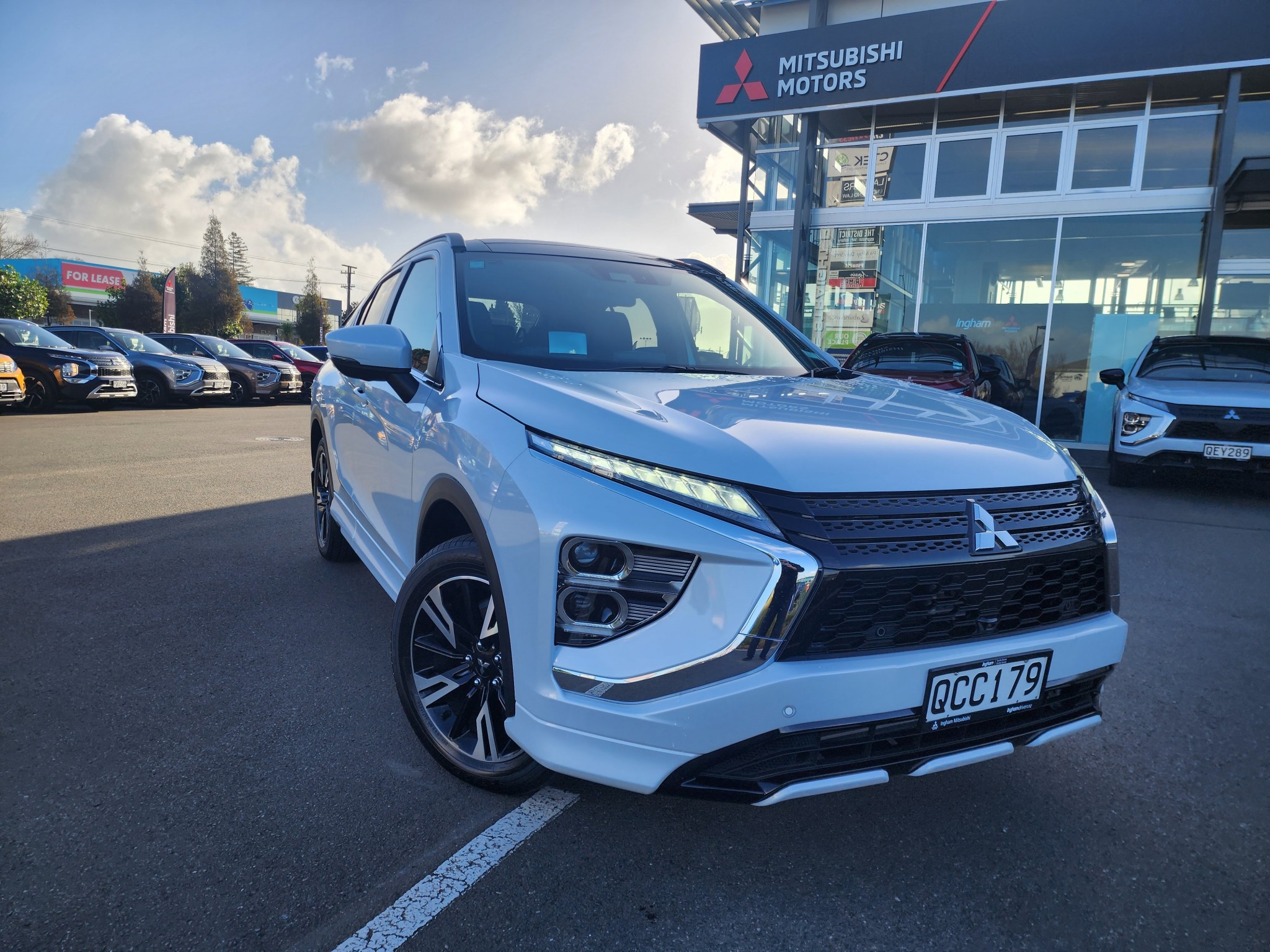 2023 Mitsubishi Eclipse Cross | VRX 1.5P 2WD | 24167 | 1