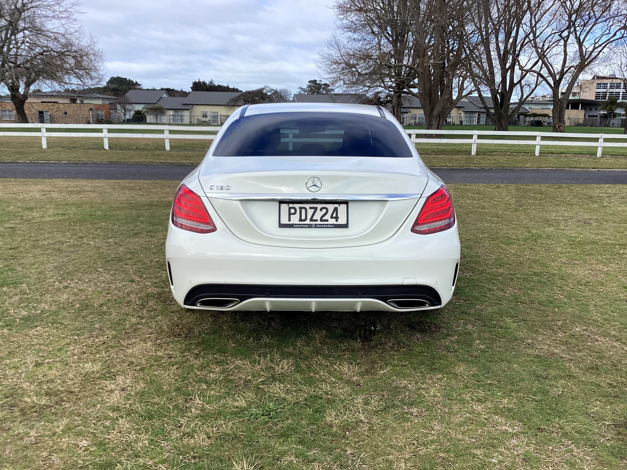 2016 Mercedes-Benz C180 | 1.6L Petrol - Turbo, Automatic, Sedan.  | 24182 | 5