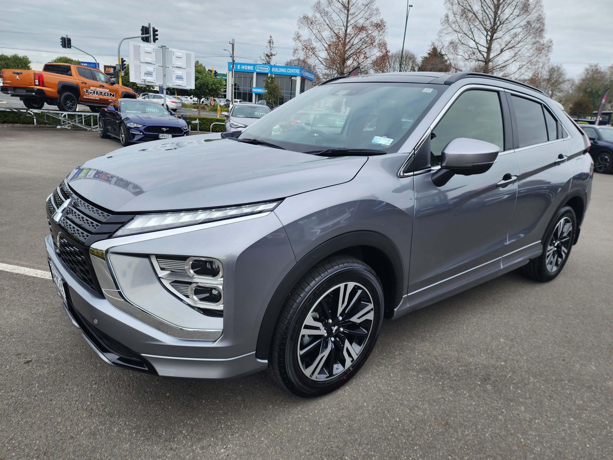 2024 Mitsubishi Eclipse Cross | VRX 1.5P 2WD | 24295 | 4