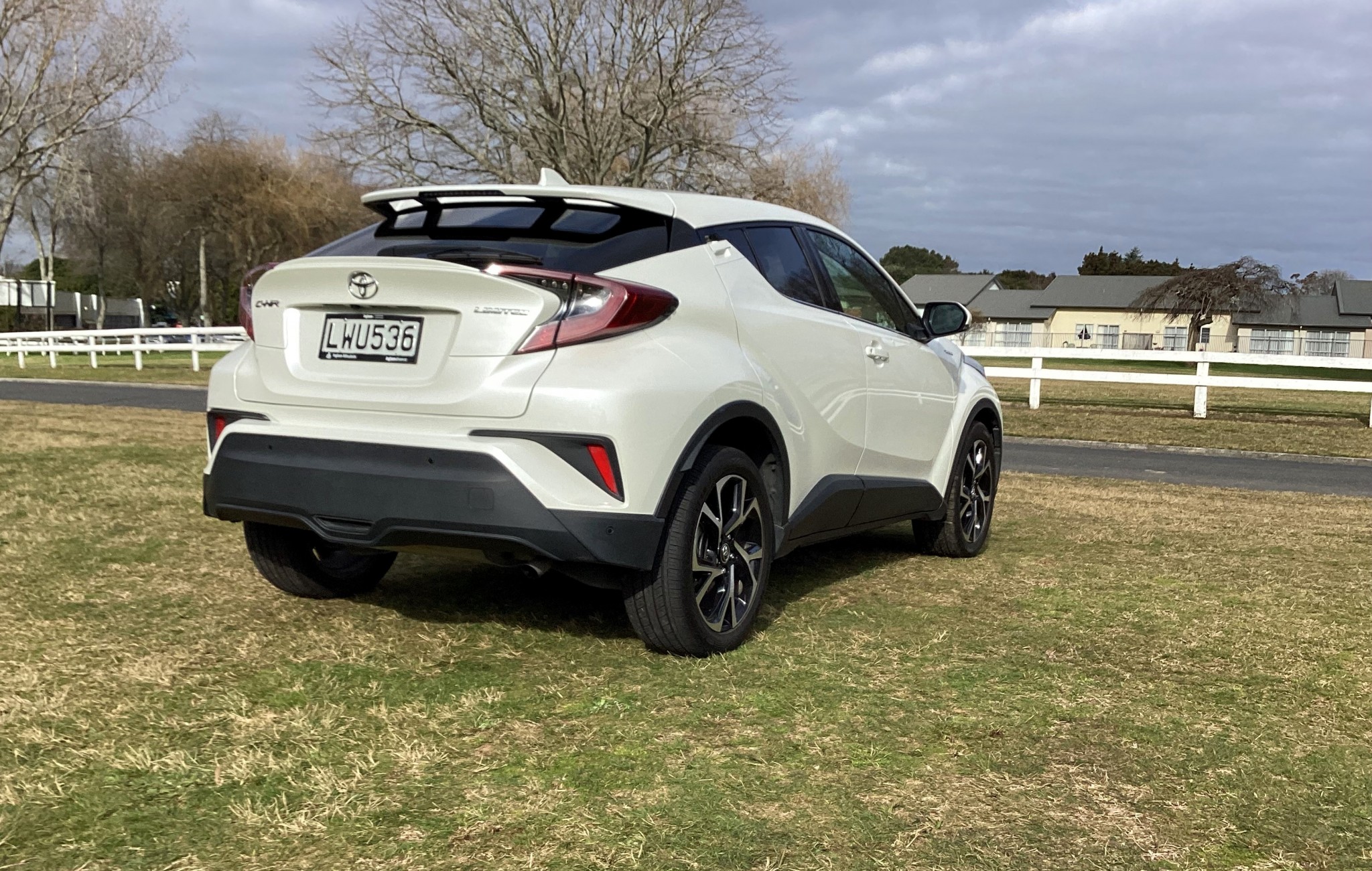 2019 Toyota C-HR | LIMITED 1.2L Petrol, Turbo, CVT, SUV. | 24383 | 6