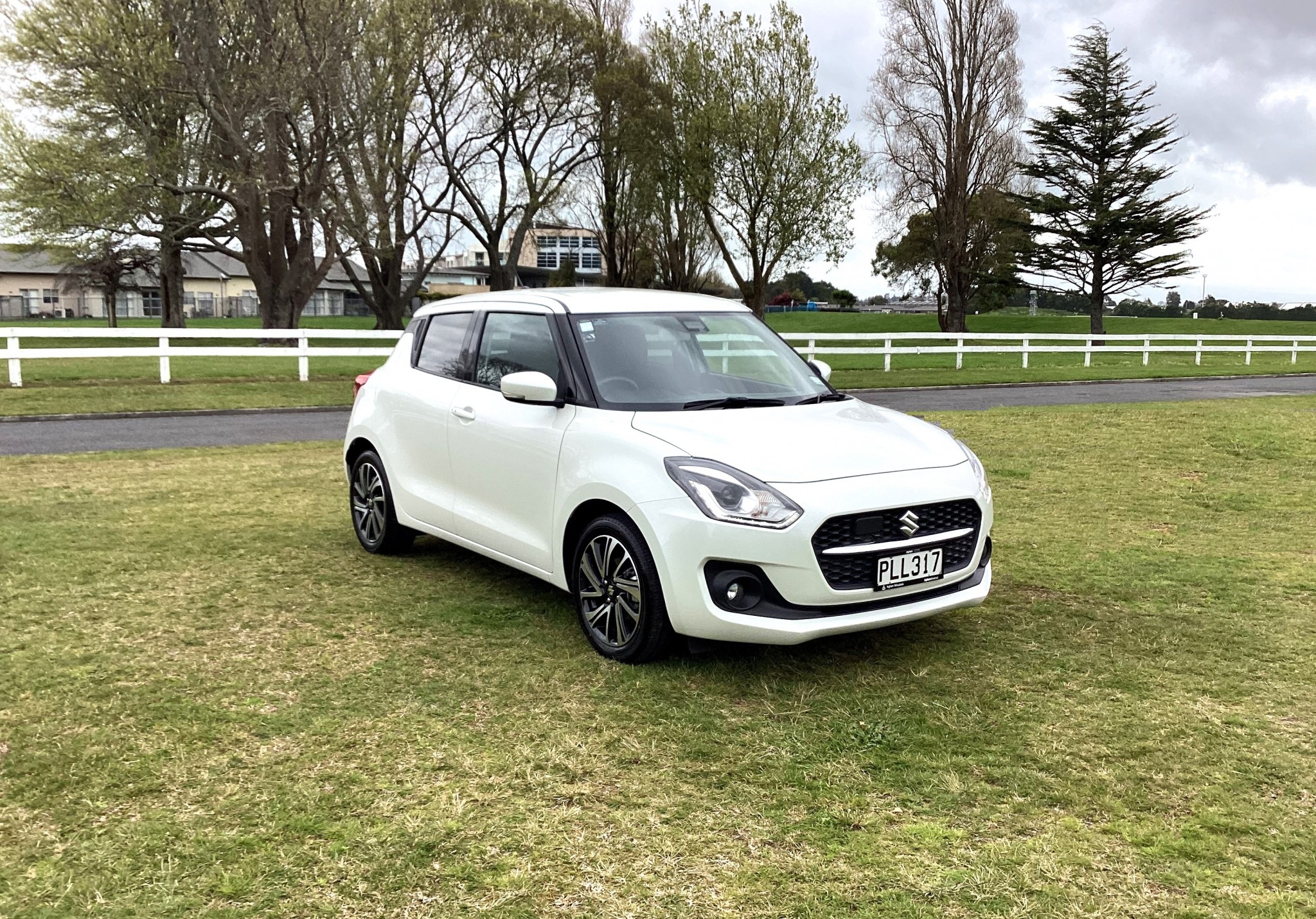 2022 Suzuki Swift | RS, 1L Petrol Turbo, 6 Speed Automatic, Hatchback. | 24717 | 1