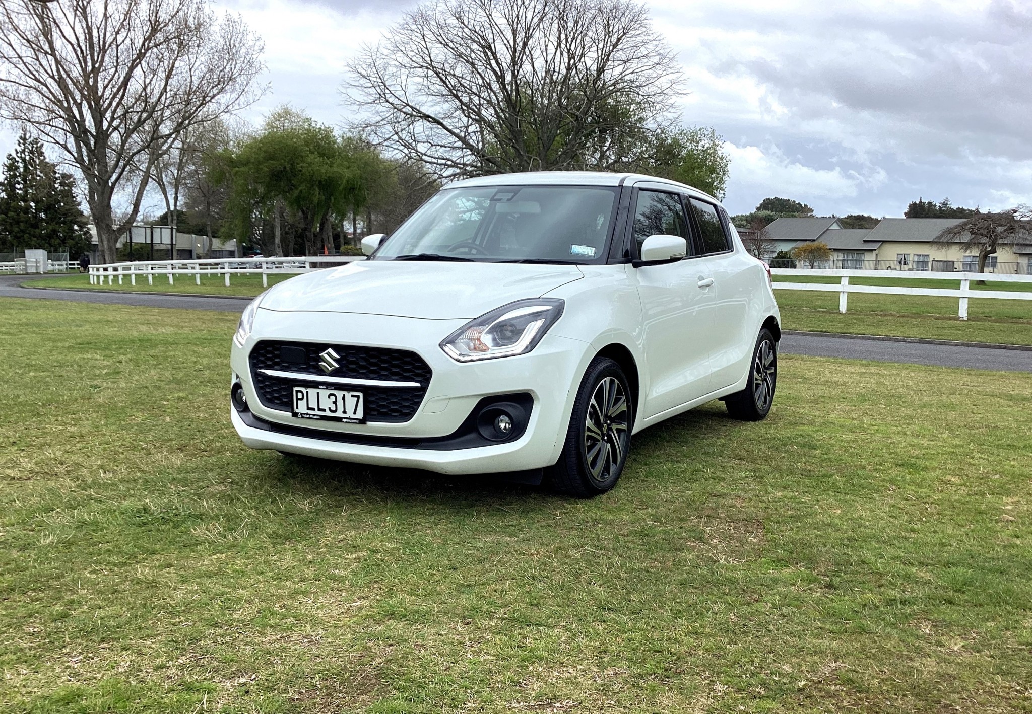 2022 Suzuki Swift | RS, 1L Petrol Turbo, 6 Speed Automatic, Hatchback. | 24717 | 3