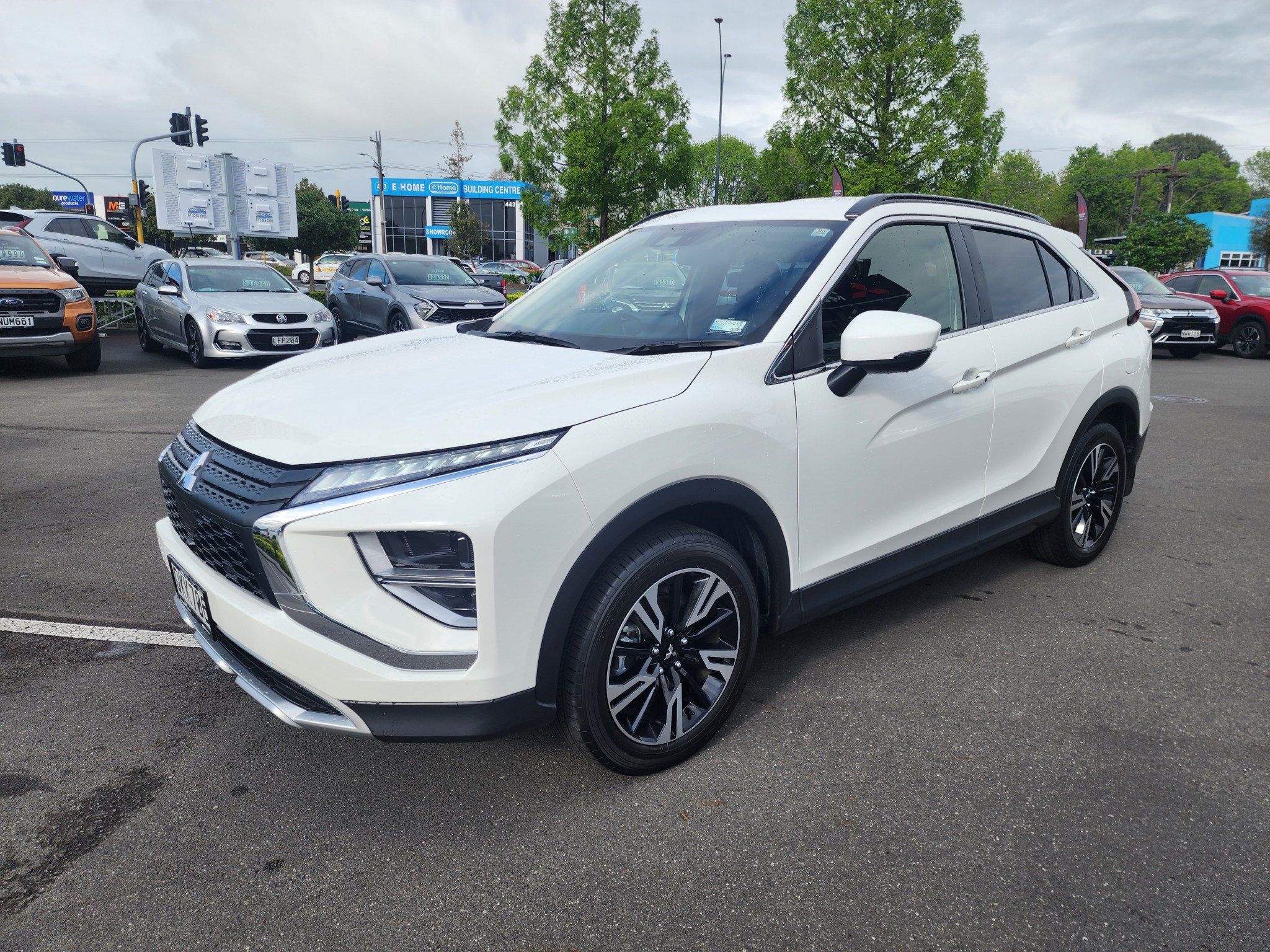 2024 Mitsubishi Eclipse Cross | XLS 1.5L 2WD  | 24849 | 4