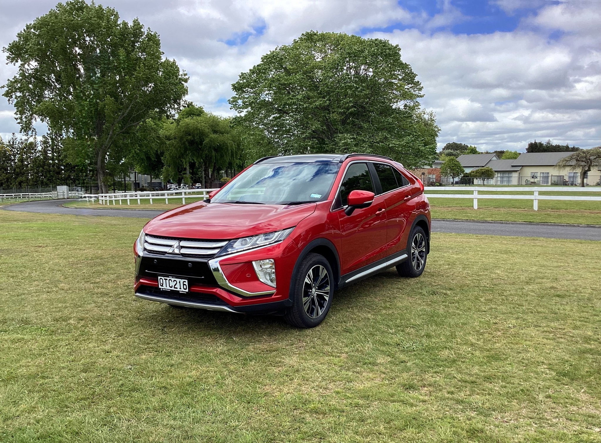 2017 Mitsubishi Eclipse Cross | VRX, 1.5L Petrol / Turbo, 8 Stage CVT, SUV. | 24870 | 3