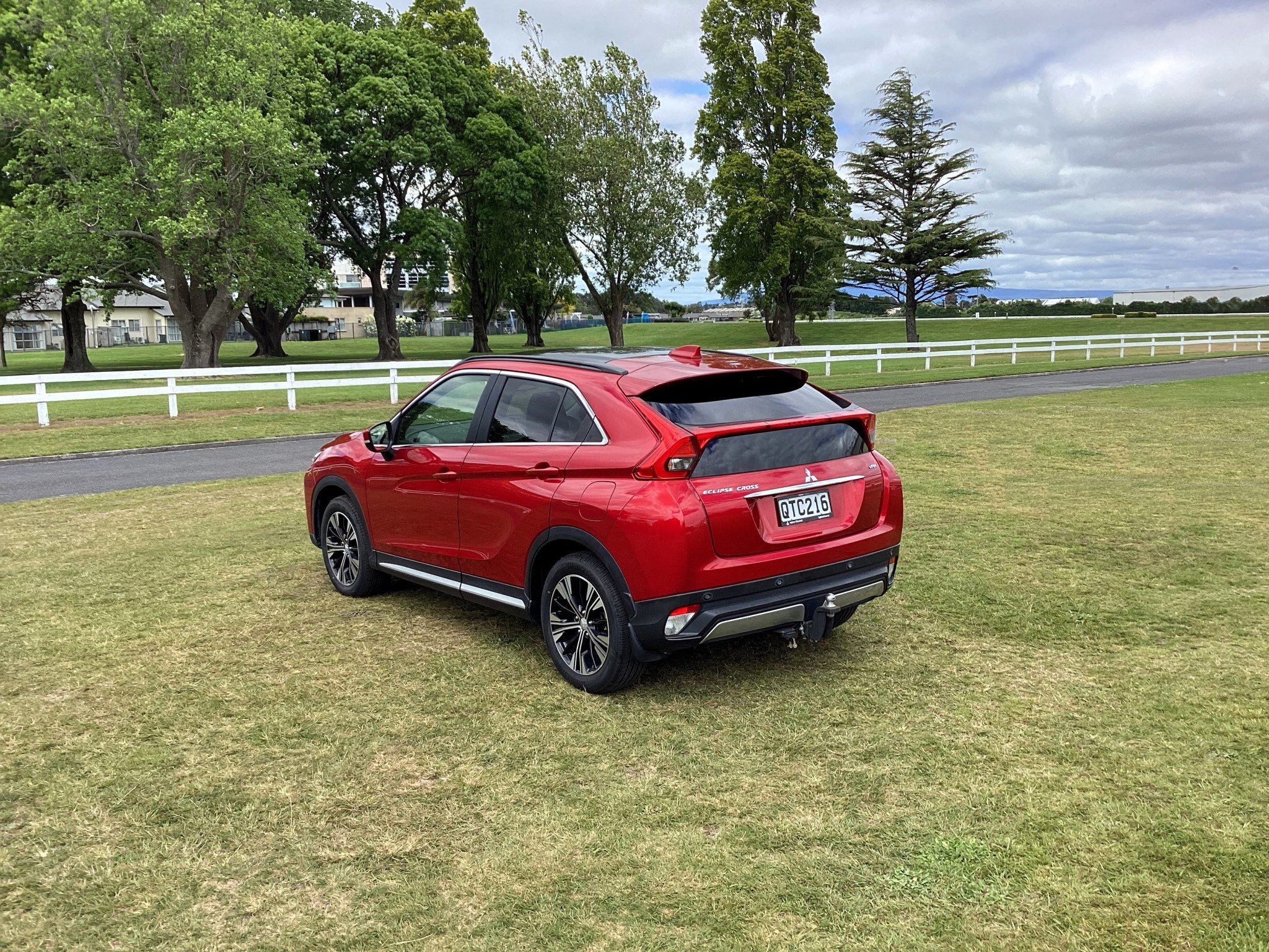 2017 Mitsubishi Eclipse Cross | VRX, 1.5L Petrol / Turbo, 8 Stage CVT, SUV. | 24870 | 4