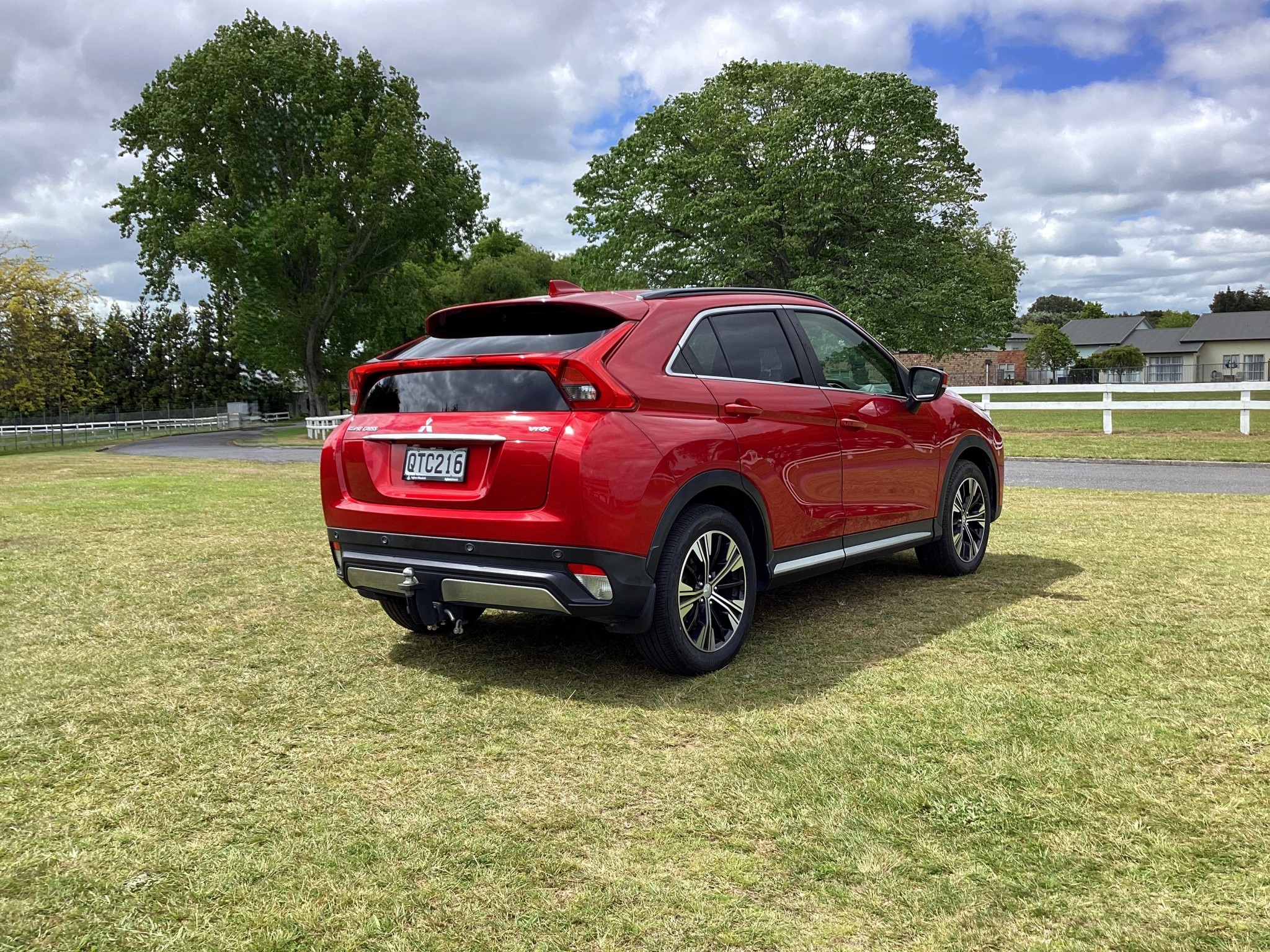 2017 Mitsubishi Eclipse Cross | VRX, 1.5L Petrol / Turbo, 8 Stage CVT, SUV. | 24870 | 6