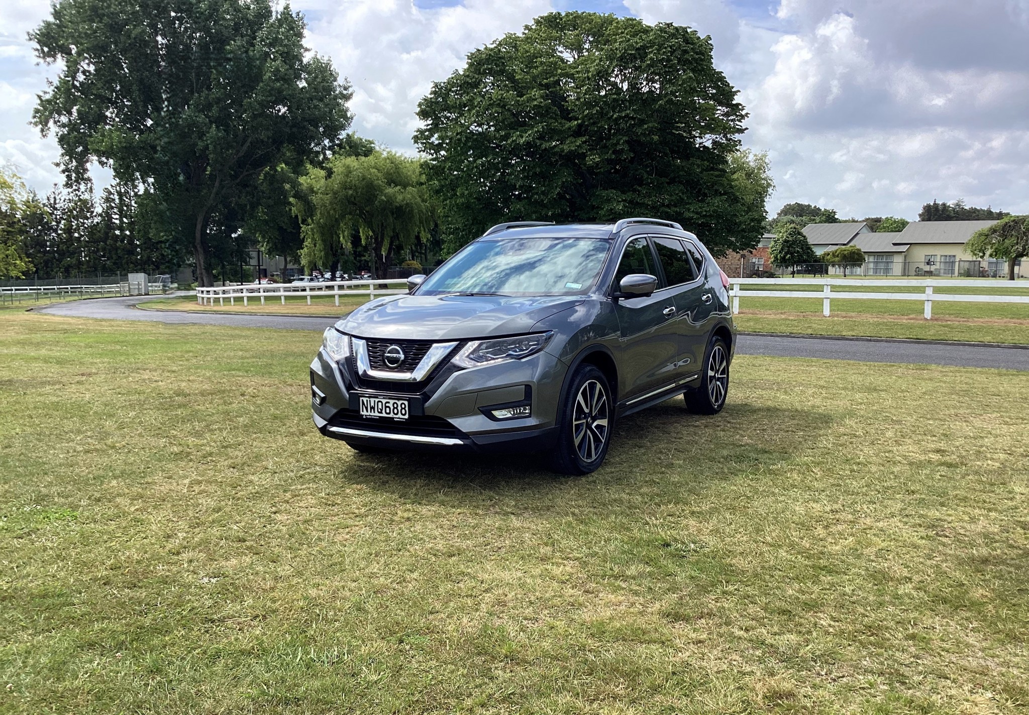 2021 Nissan X-Trail | TI, 2.5L Petrol, 4WD, 6 Stage CVT, 5 Seat, SUV. | 25100 | 3