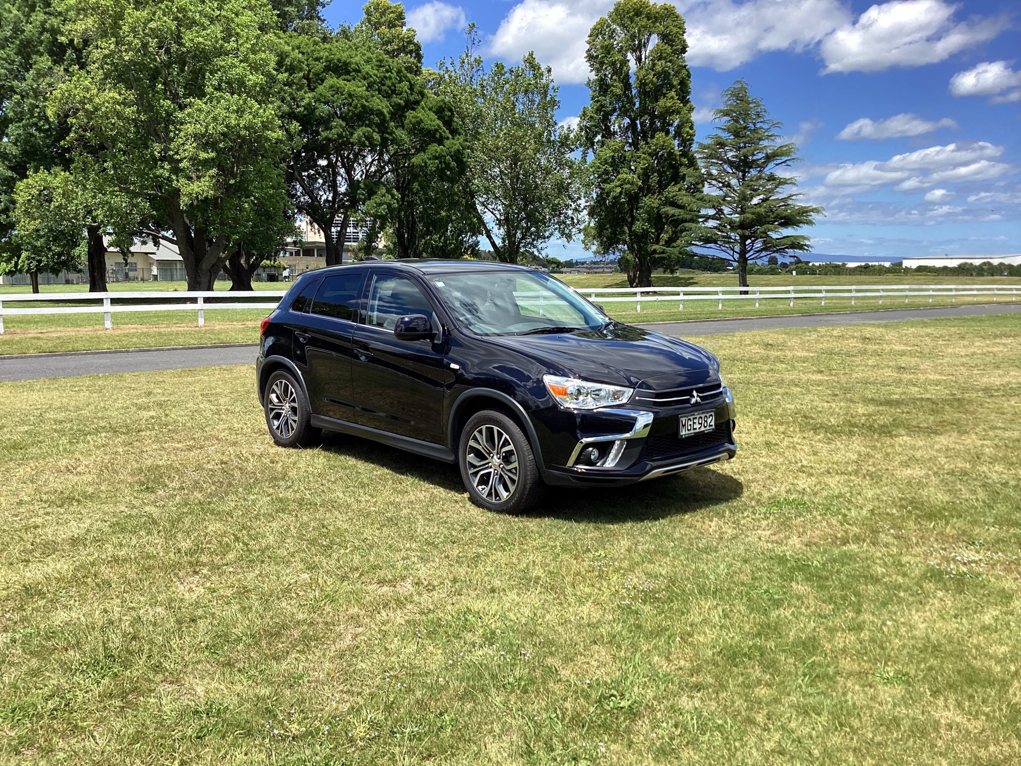 2019 Mitsubishi ASX | XLS, 2.0L Petrol, CVT, SUV. | 24919 | 1