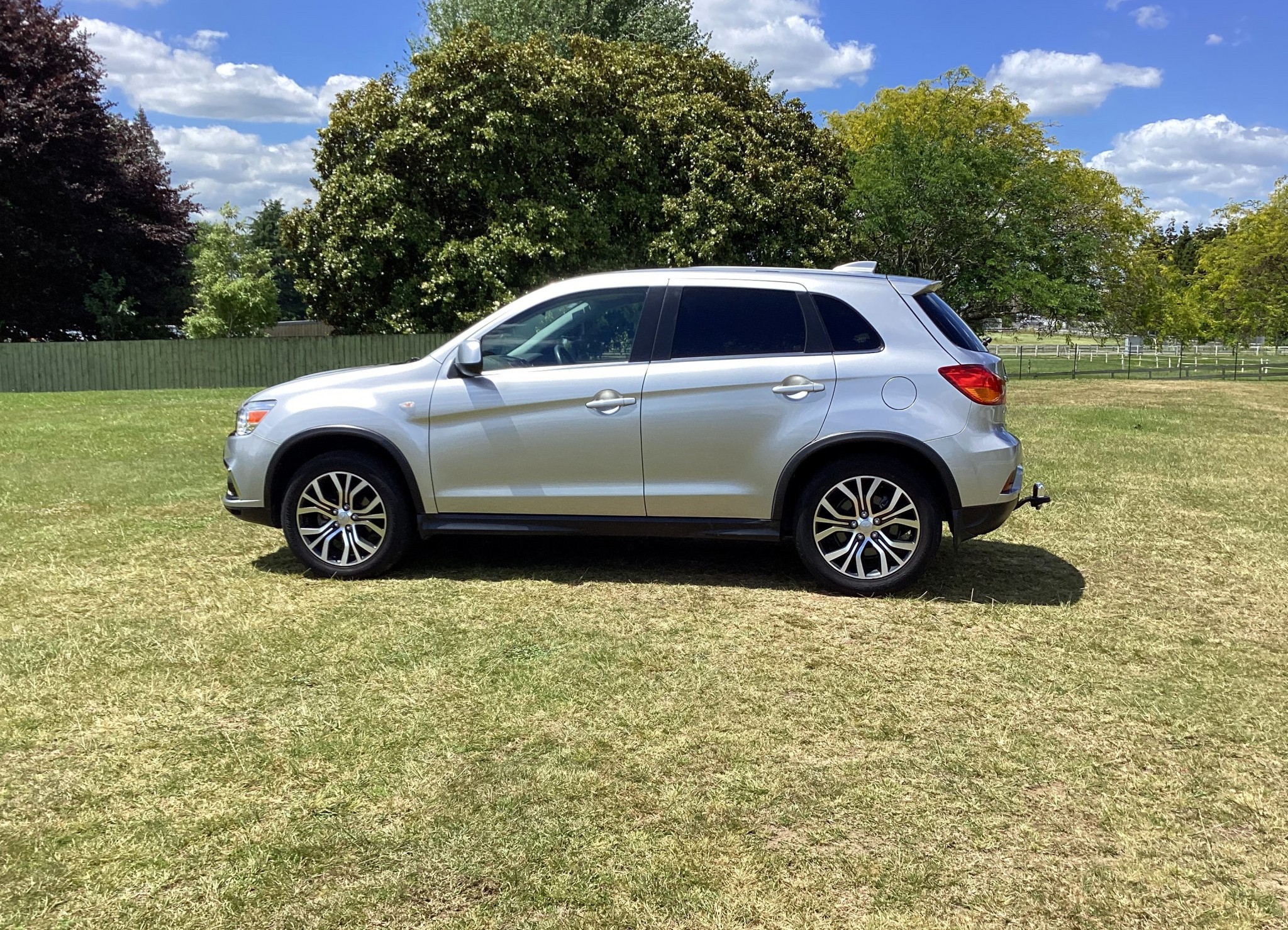 2019 Mitsubishi ASX | XLS, 2.0L Petrol, CVT, SUV. | 25128 | 4