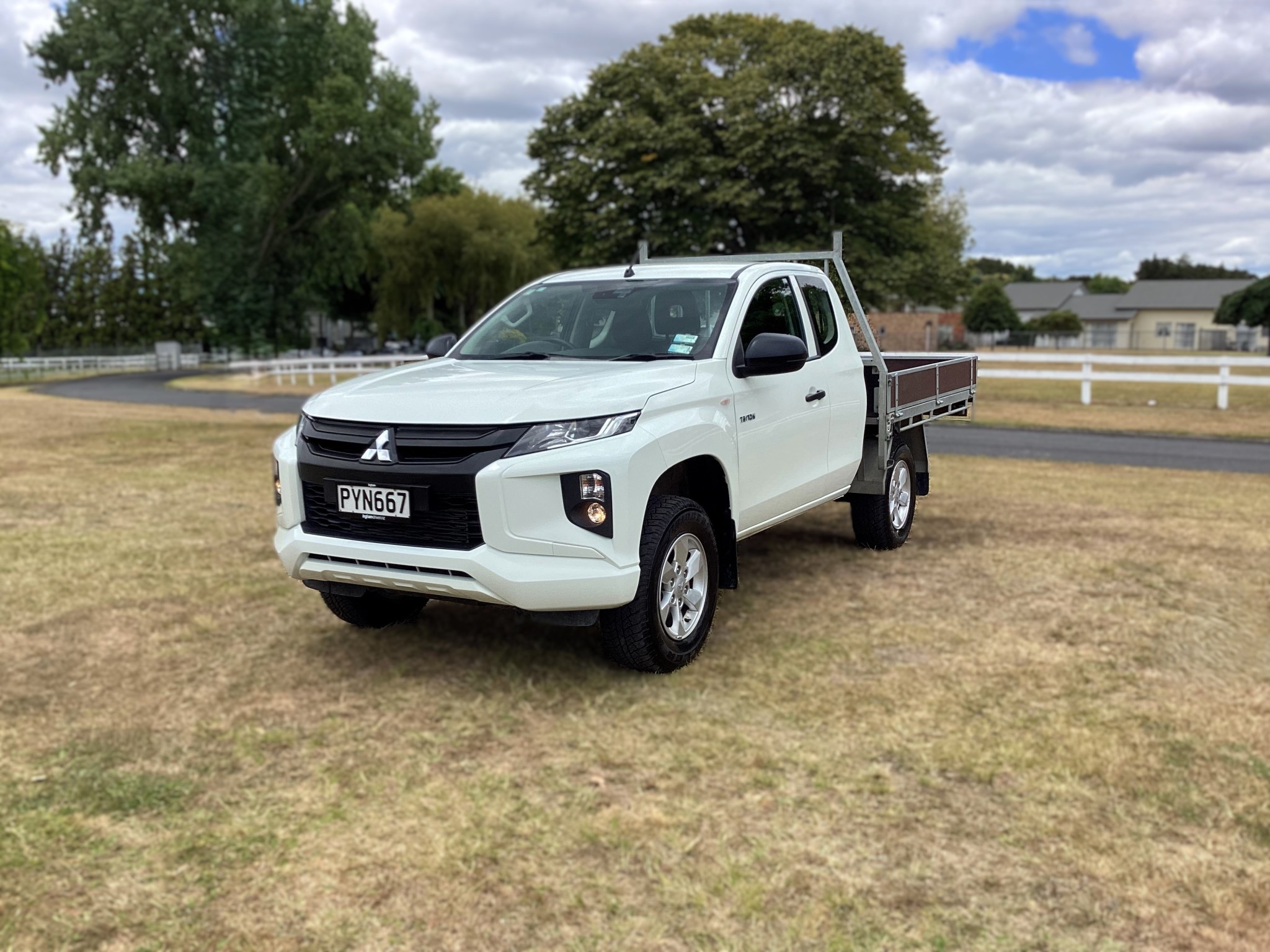 2023 Mitsubishi Triton | GLX 4WD Club Cab, 2.4L Diesel, Automatic, Ute. | 25724 | 3