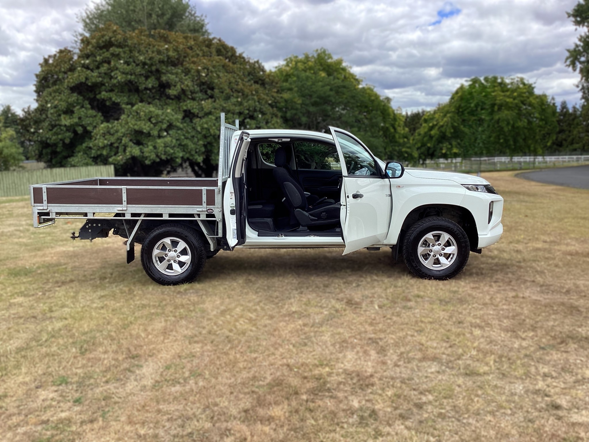 2023 Mitsubishi Triton | GLX 4WD Club Cab, 2.4L Diesel, Automatic, Ute. | 25724 | 6