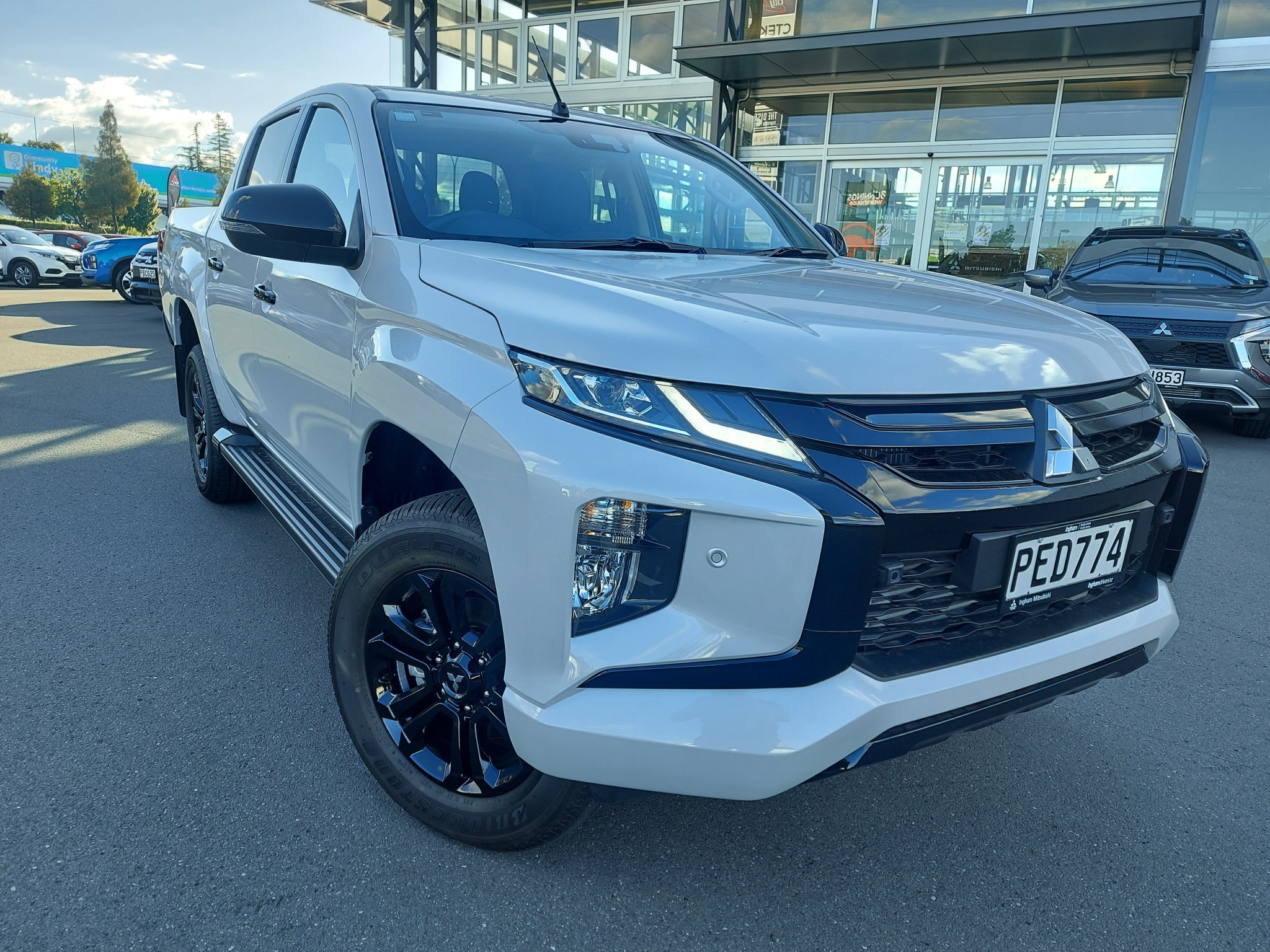 2022 Mitsubishi Triton | VRXB 2WD Auto 2.4D | 17796 | 1