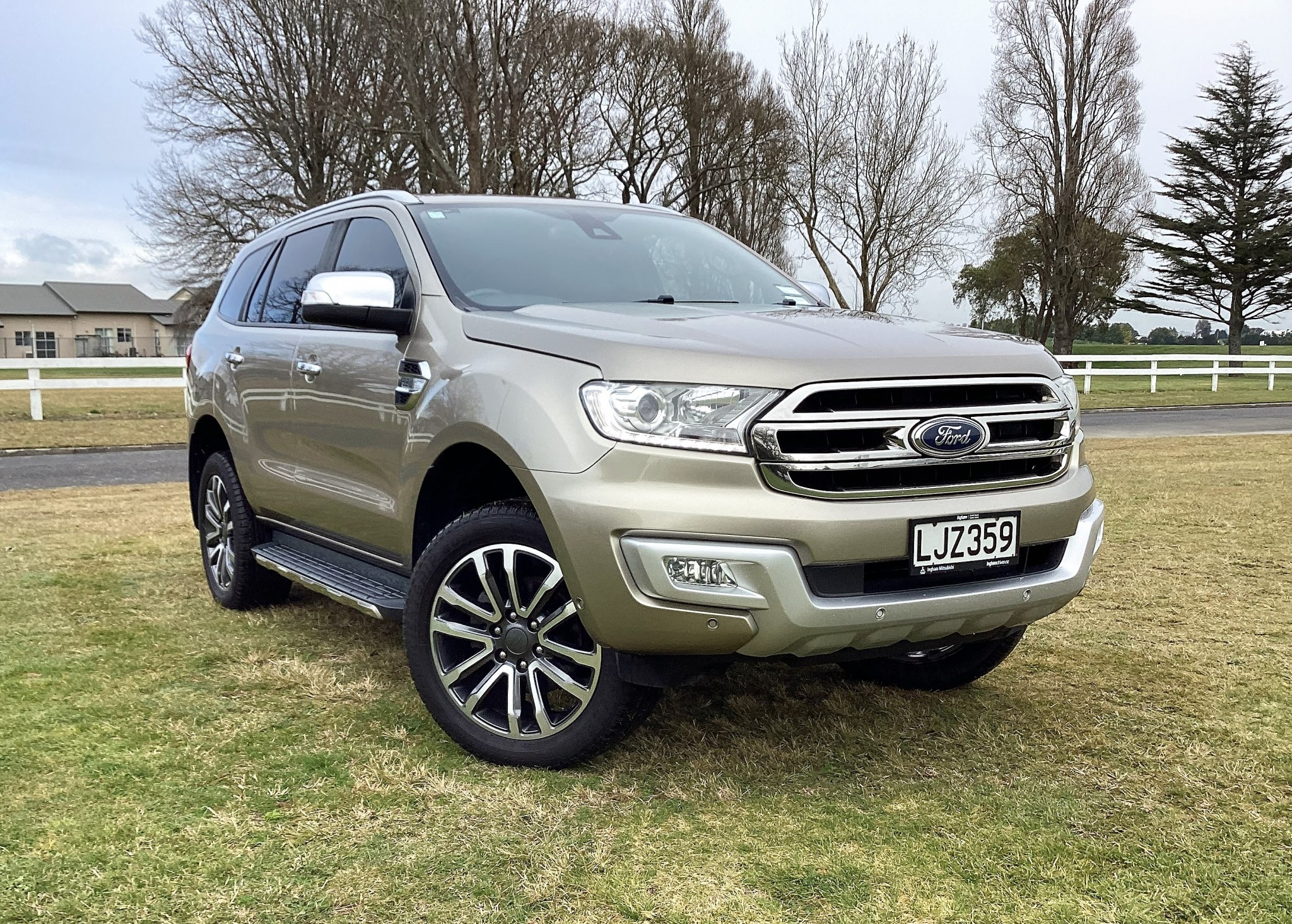 2018 Ford Everest | TITANIUM, 3.2L Diesel, 4WD, SUV. | 21357 | 1