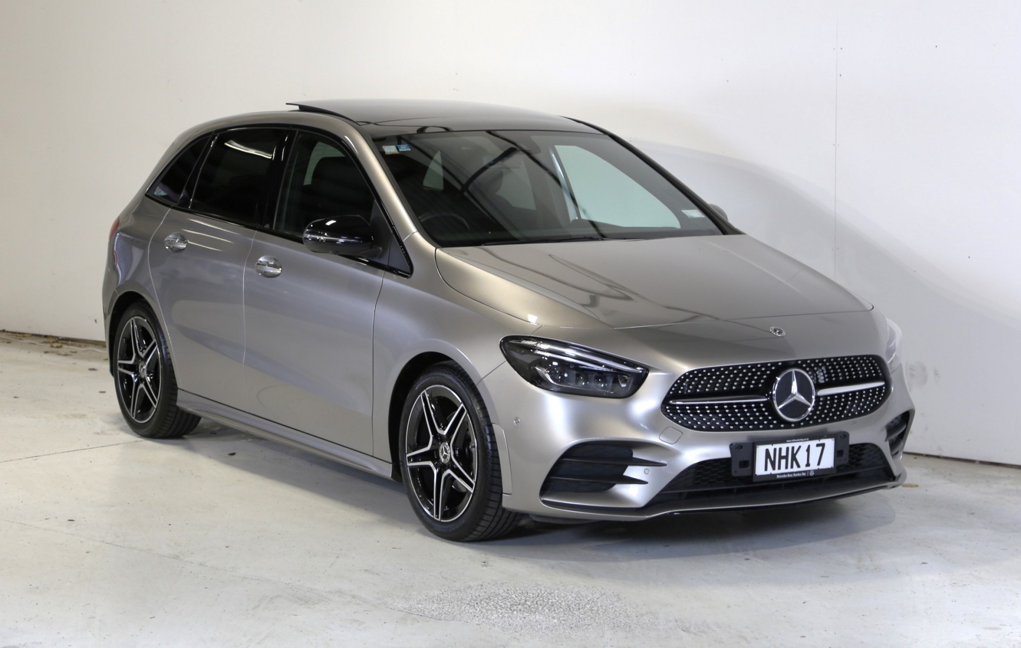 2021 Mercedes-Benz B 180 | NZ New AMG Line Vision Pack | 24178 | 1