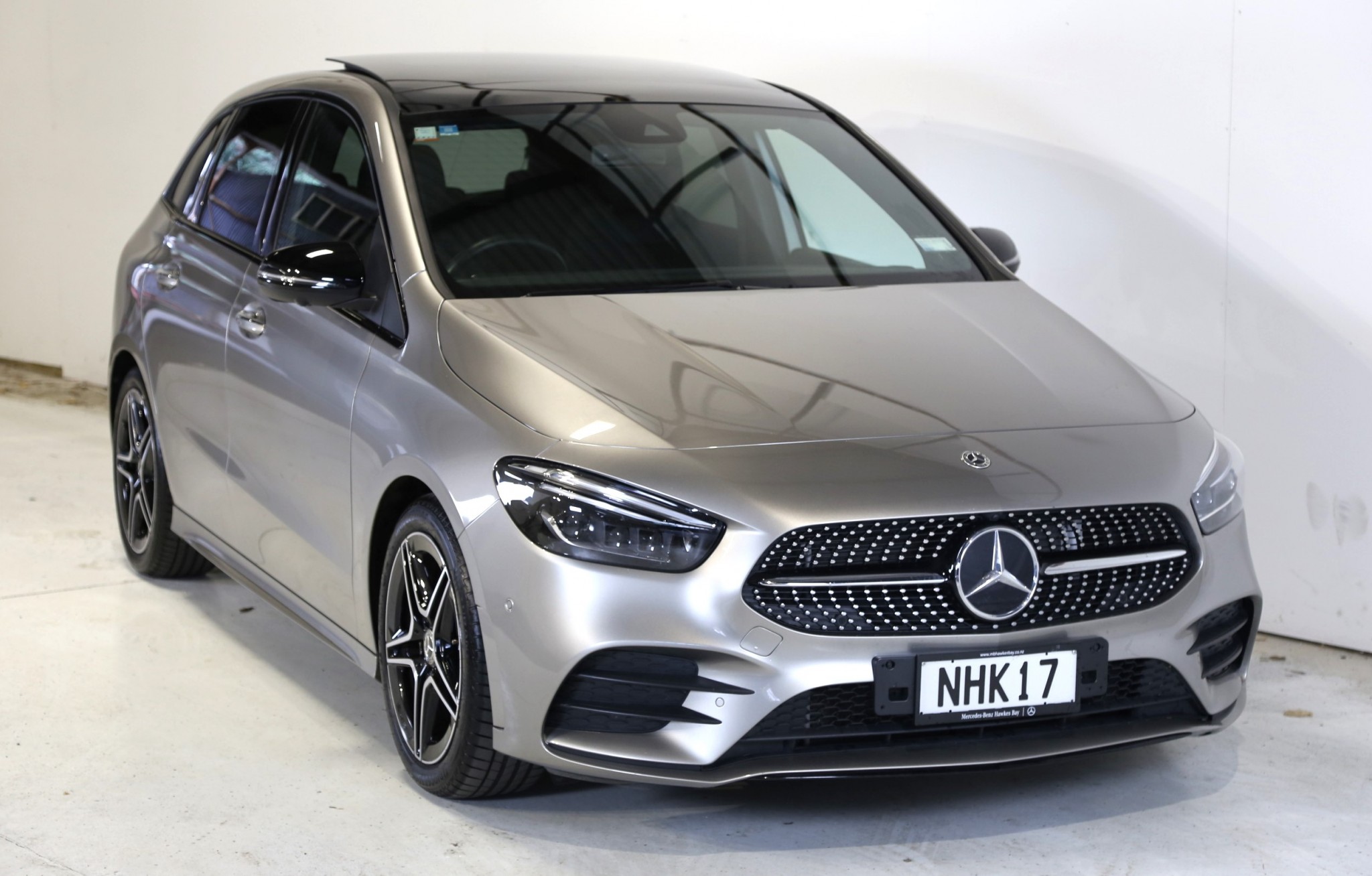 2021 Mercedes-Benz B 180 | NZ New AMG Line Vision Pack | 24178 | 2