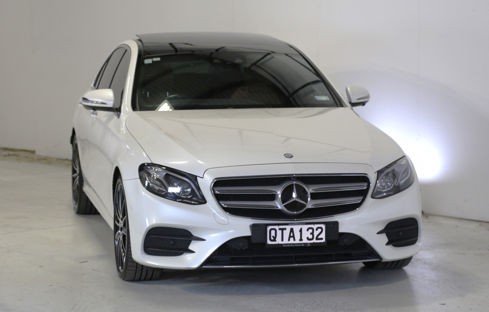 2017 Mercedes-Benz E 400 | NZ New AMG Line 245kw Air Suspension | 24734 | 2