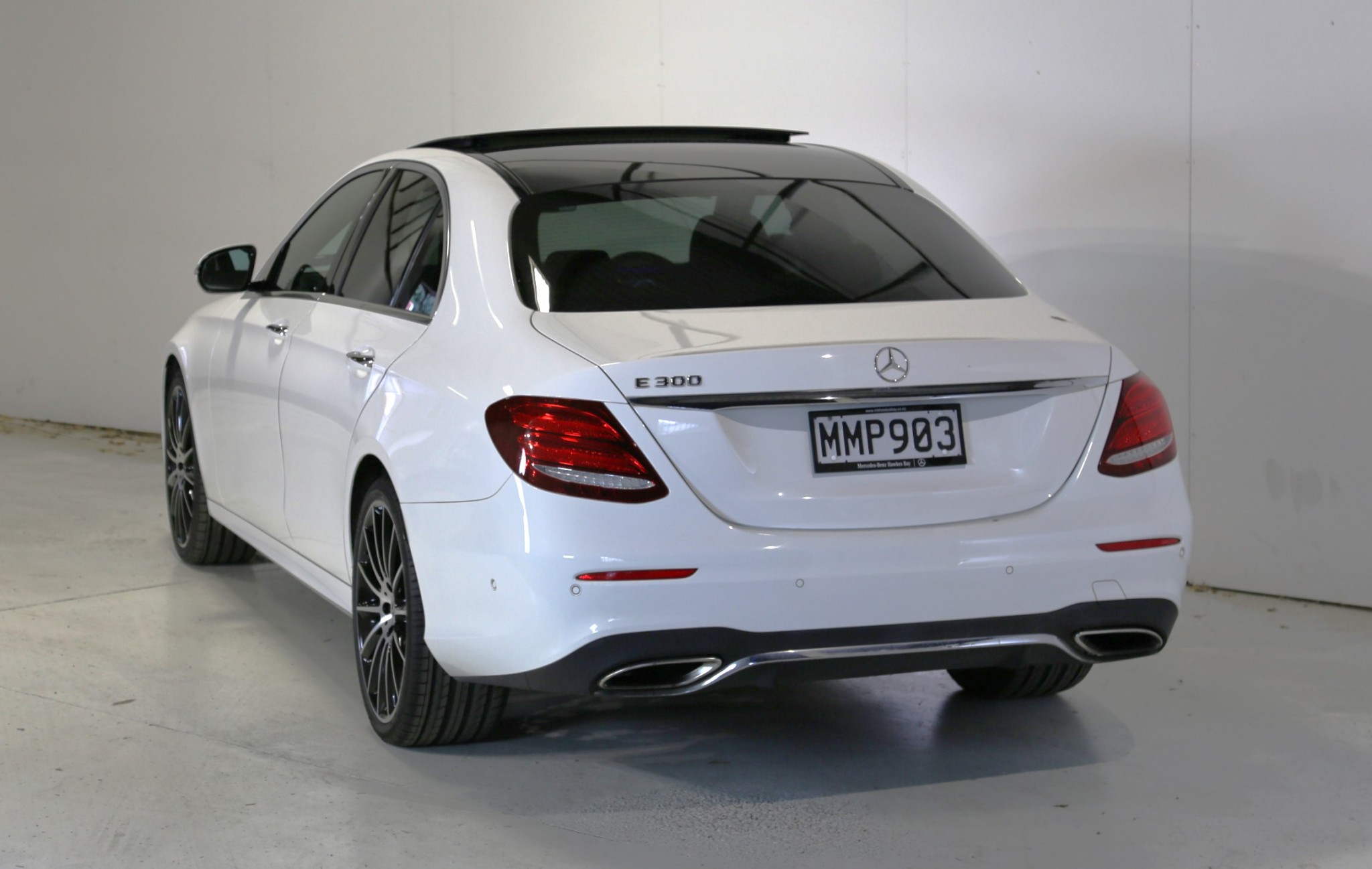 2019 Mercedes-Benz E 300 | NZ New AMG Line Air Suspension GPS | 24736 | 4