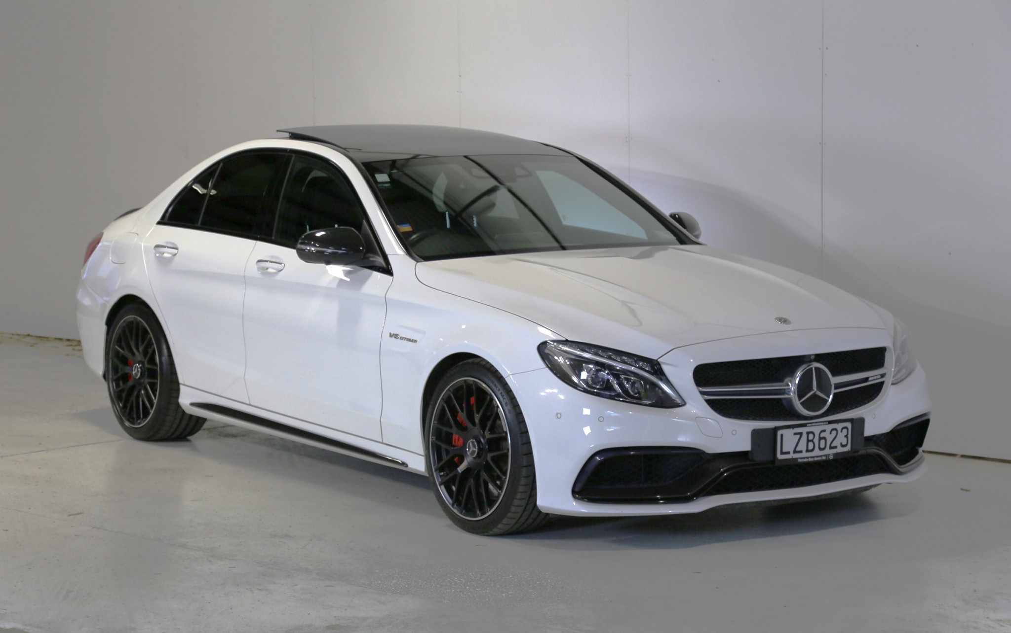 2019 Mercedes-Benz C 63 S | NZ New AMG 375Kw Carbon Pack | 24737 | 1