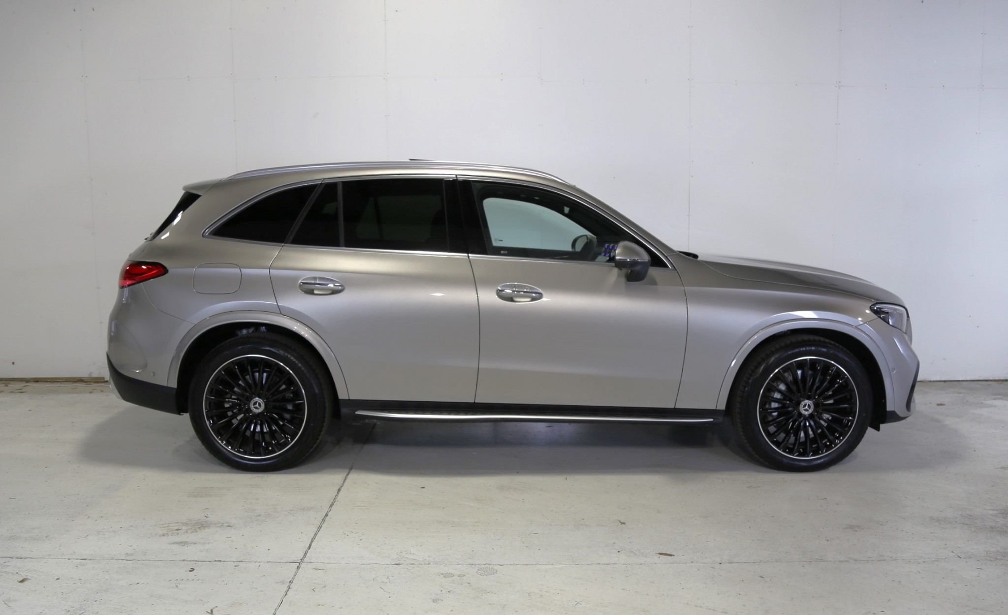 2024 Mercedes-Benz GLC 300 | NZ New Demo Plus Pack MBUX 190Kw | 24958 | 3