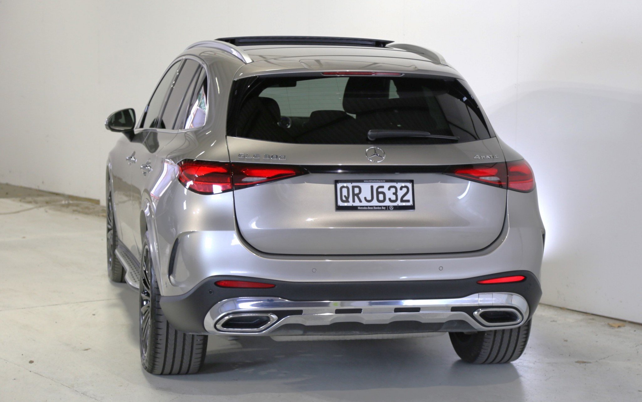 2024 Mercedes-Benz GLC 300 | NZ New Demo Plus Pack MBUX 190Kw | 24958 | 5