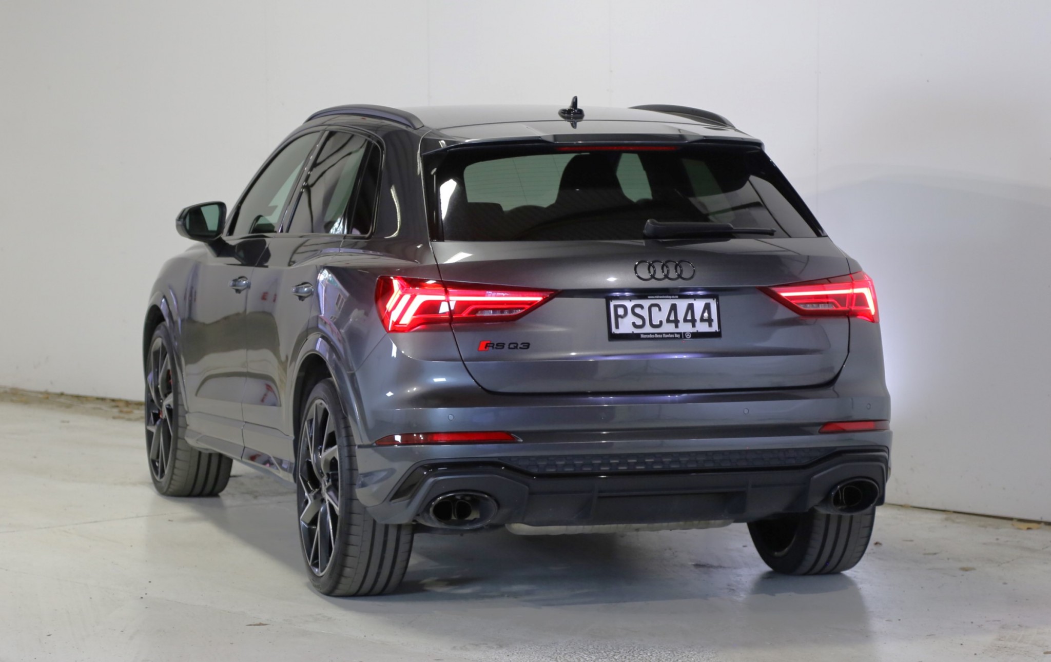 2023 Audi RSQ3 | 294 KW/400HP Quattro Black pack | 25189 | 4