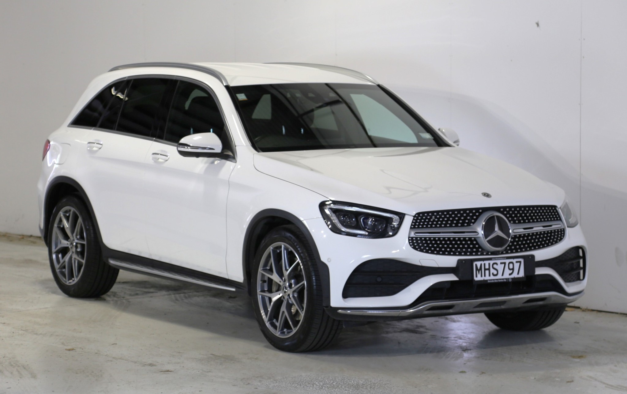 2019 Mercedes-Benz GLC 300 | NZ New AMG Line 190Kw MBUX Multibeams | 25569 | 1