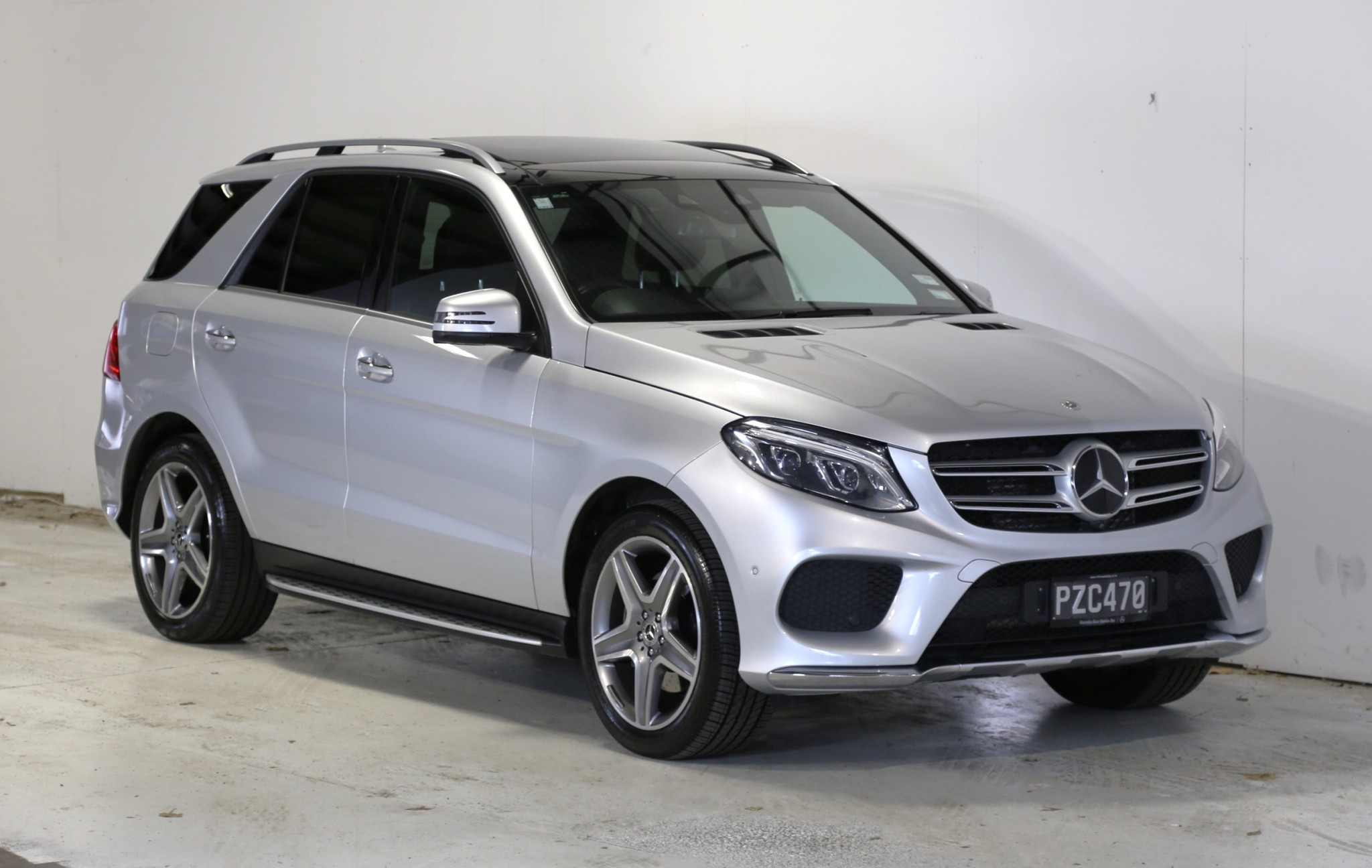 2017 Mercedes-Benz GLE 350 d | NZ New AMG Line 190Kw 620Nm Air suspension  | 25566 | 1