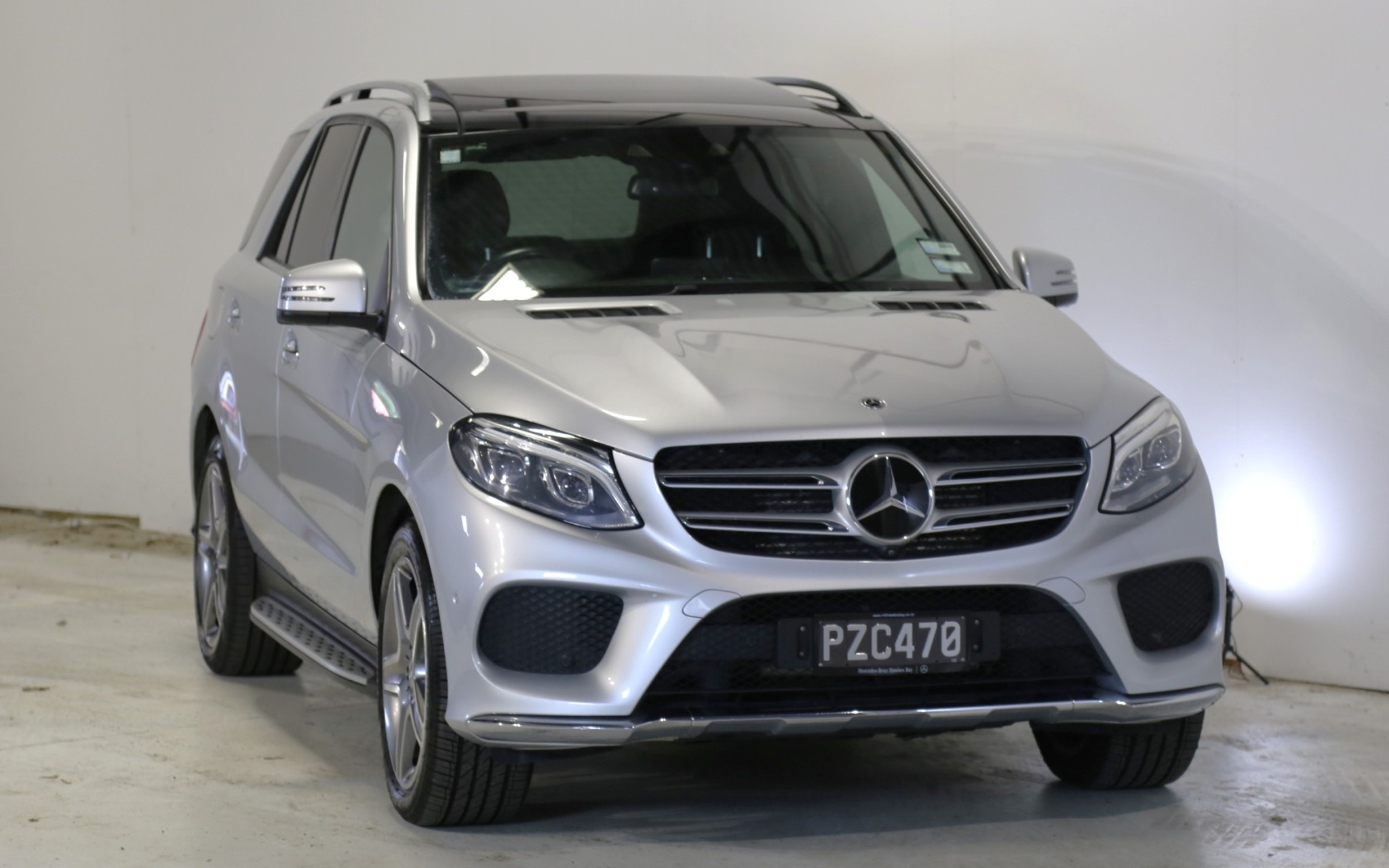 2017 Mercedes-Benz GLE 350 d | NZ New AMG Line 190Kw 620Nm Air suspension  | 25566 | 2