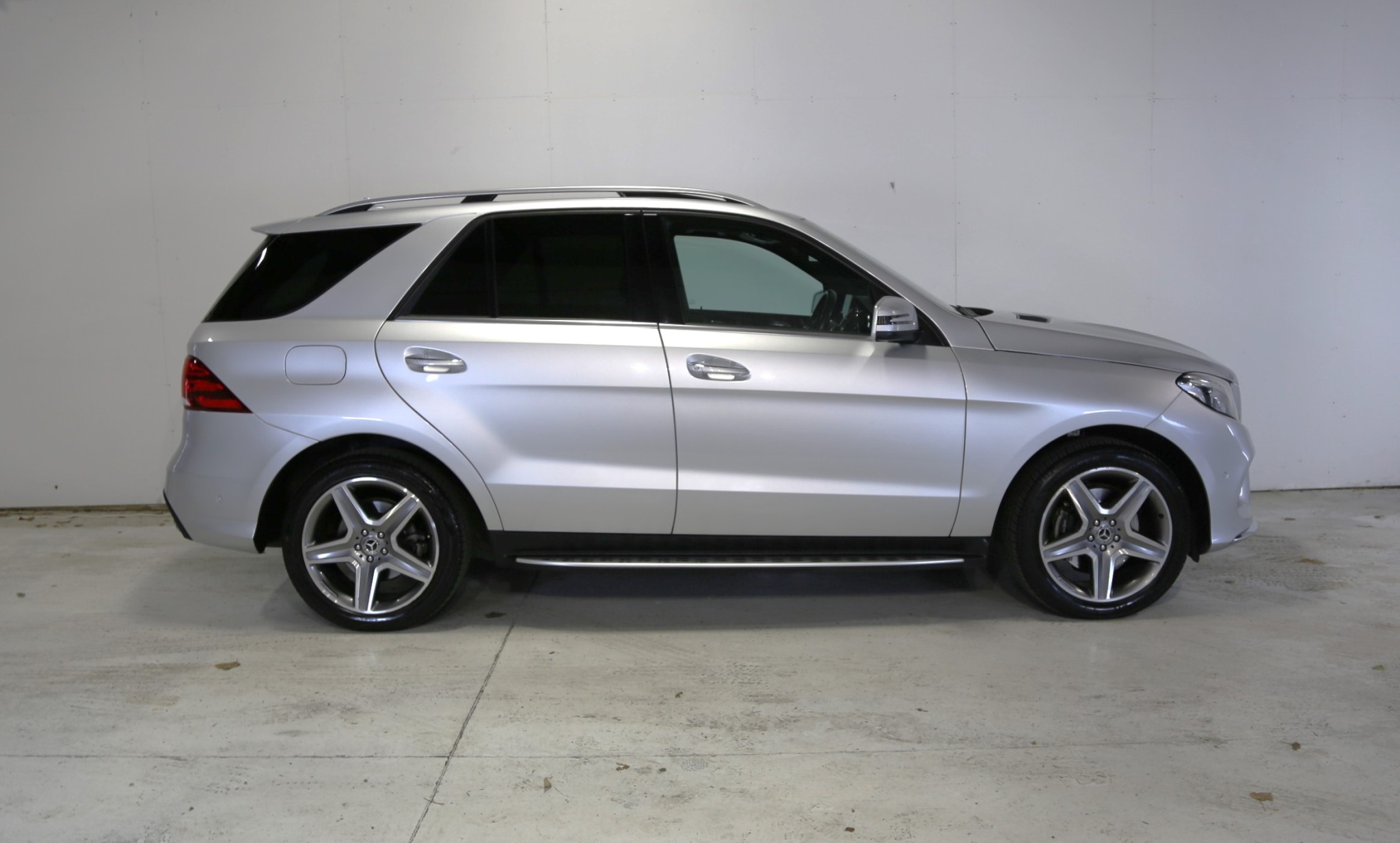 2017 Mercedes-Benz GLE 350 d | NZ New AMG Line 190Kw 620Nm Air suspension  | 25566 | 3