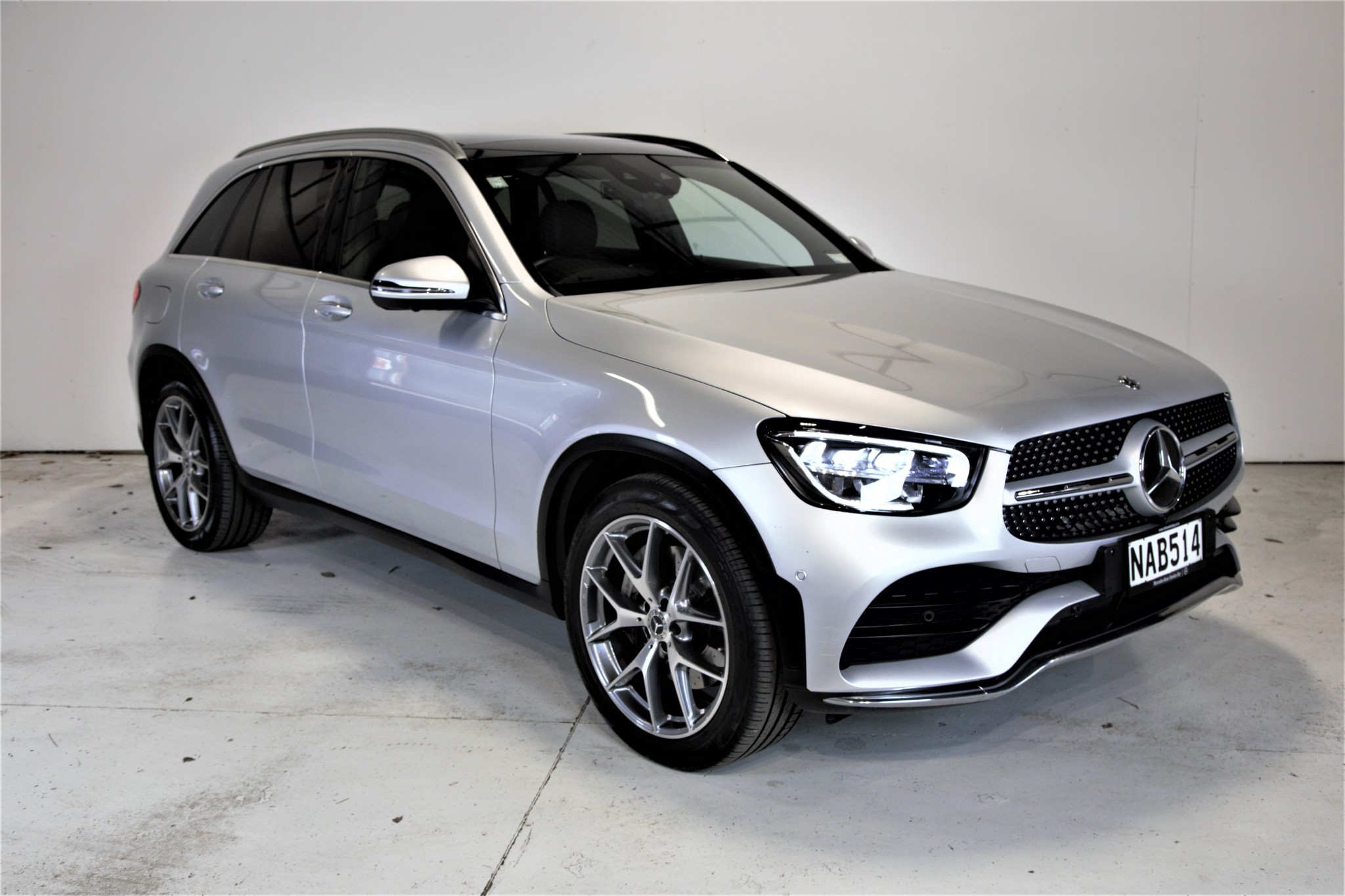 Mercedes-Benz GLC 200 2020 | NZ New,AMG Line,1 Owner