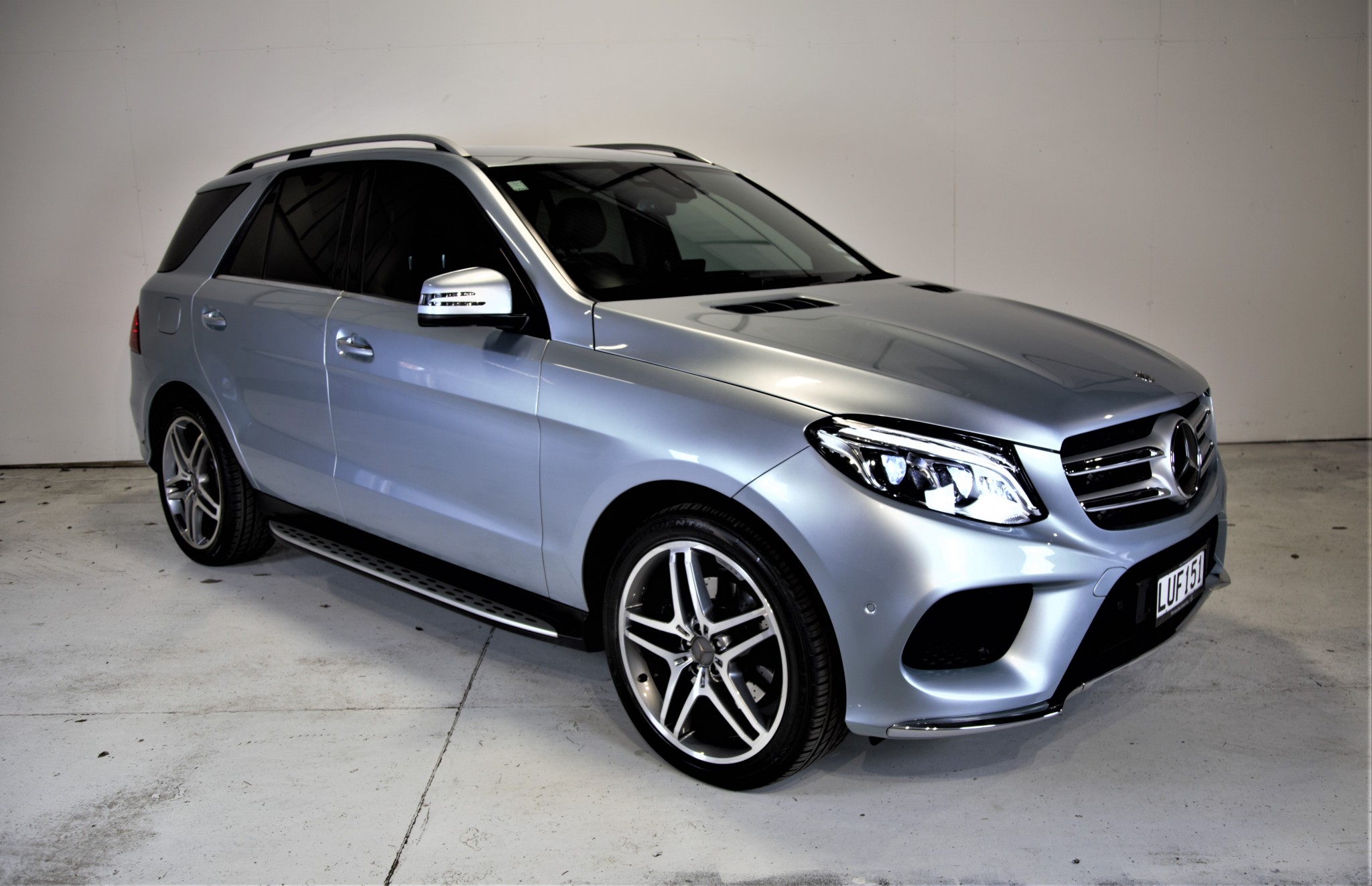 Mercedes-Benz GLE 250 d 2018 | NZ New,AMG Line,Airmatic,4Matic