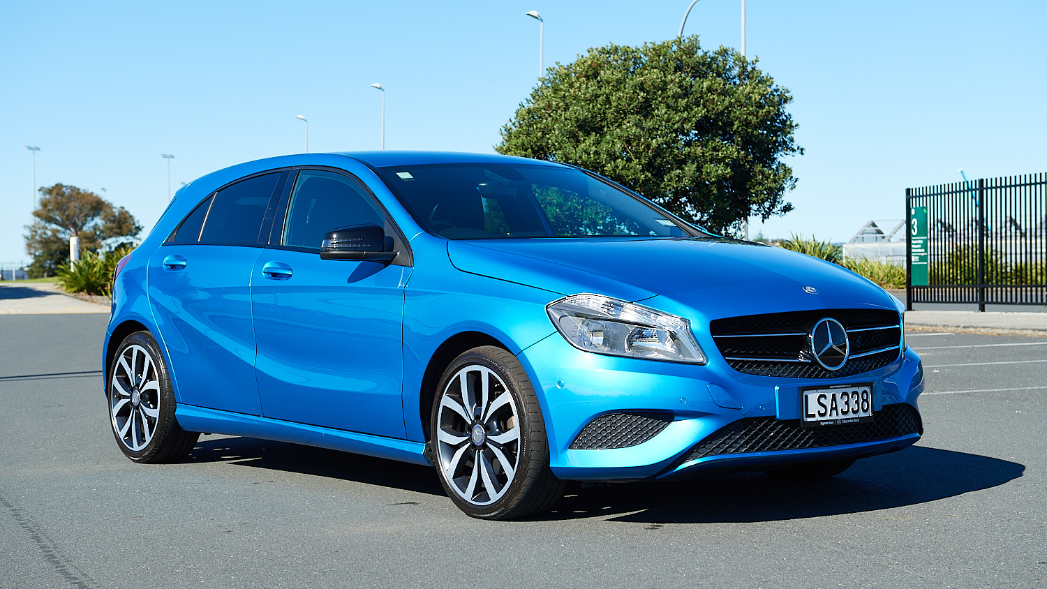 2015 Mercedes-Benz A 180 | 180 CGI BE | 23525 | 2