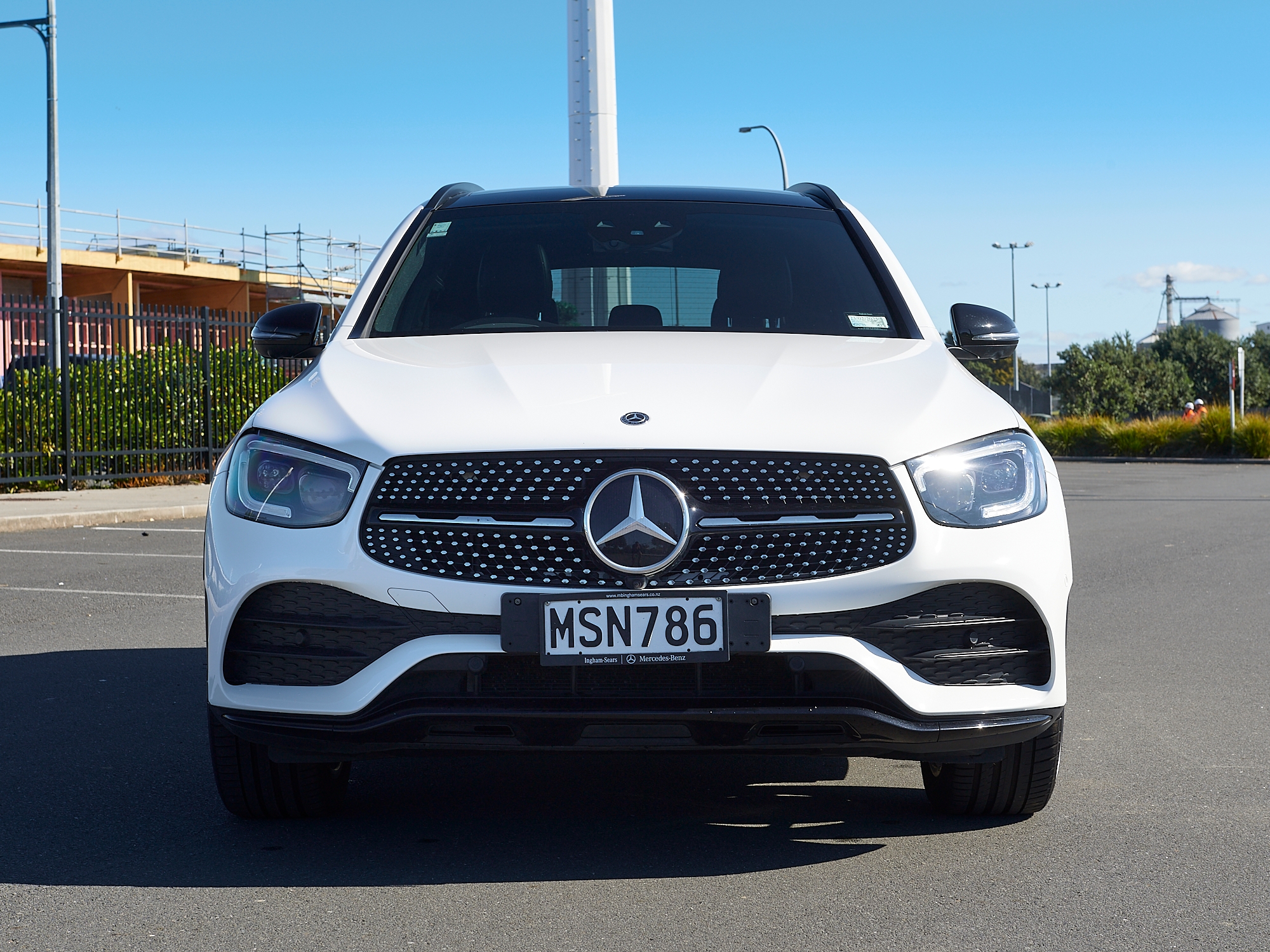 2020 Mercedes-Benz GLC 300 | 300 2.0P/4WD/9AT | 24248 | 7