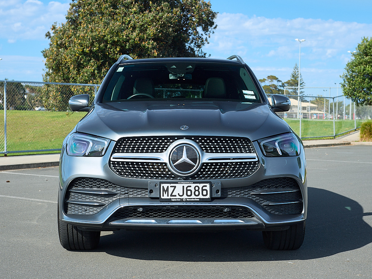 2020 Mercedes-Benz GLE 300 d | 300D 2.0D/4WD/9AT | 24538 | 3