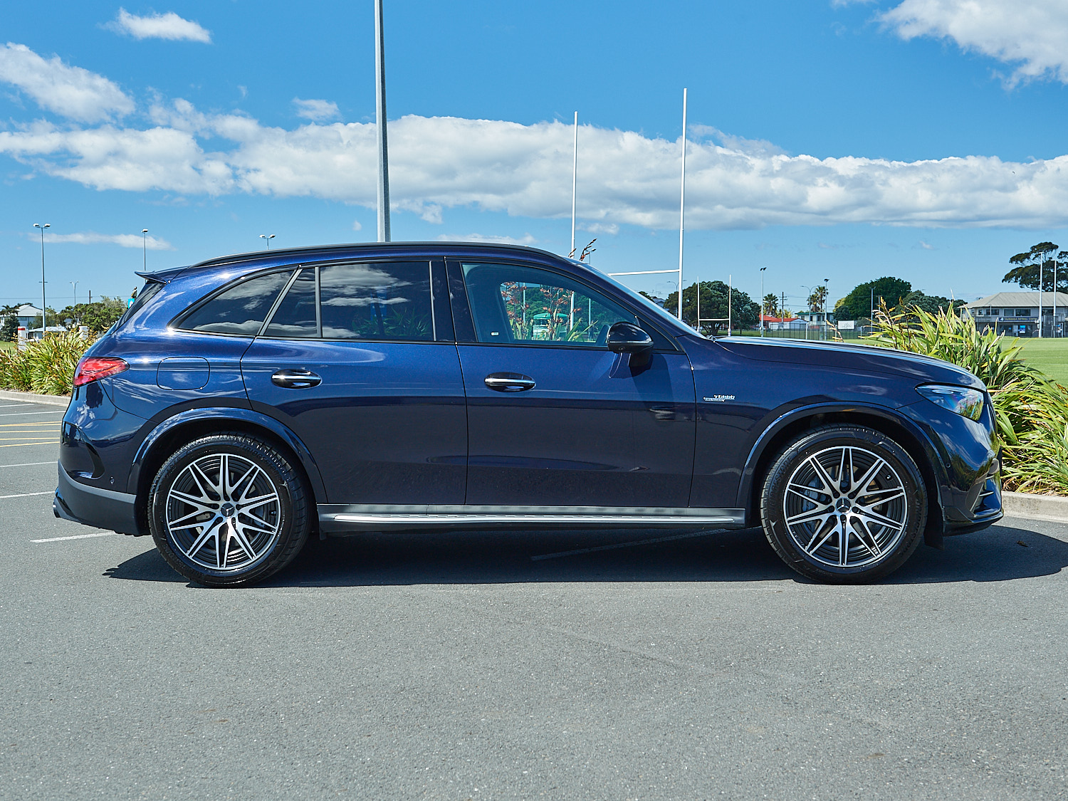 2024 Mercedes-Benz GLC | 43 AMG 2.0PMHT/4WD | 24828 | 6