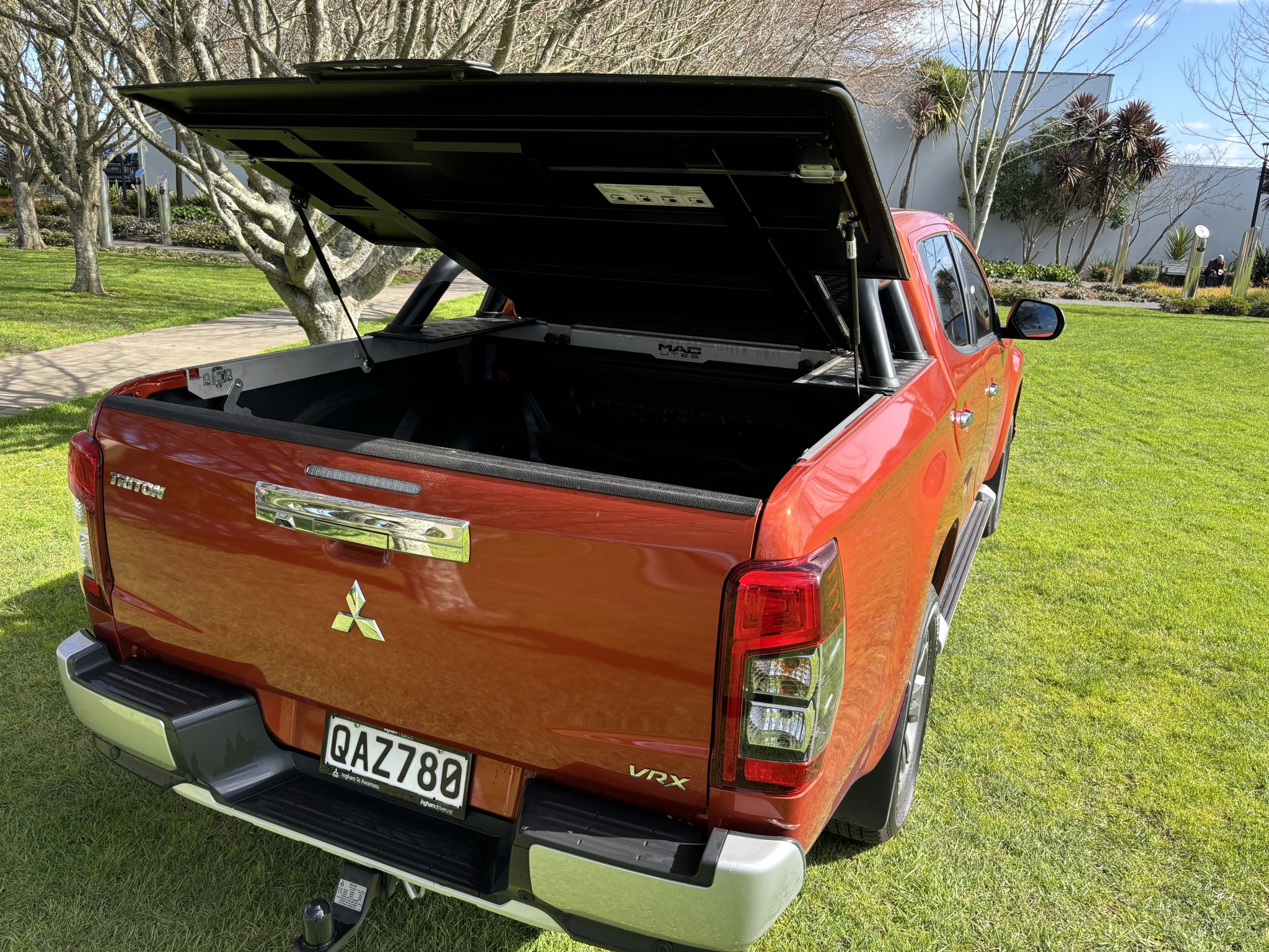 2023 Mitsubishi Triton | DC VRX 4WD 6AT 2.4D AUTO 4X4 | 22606 | 6