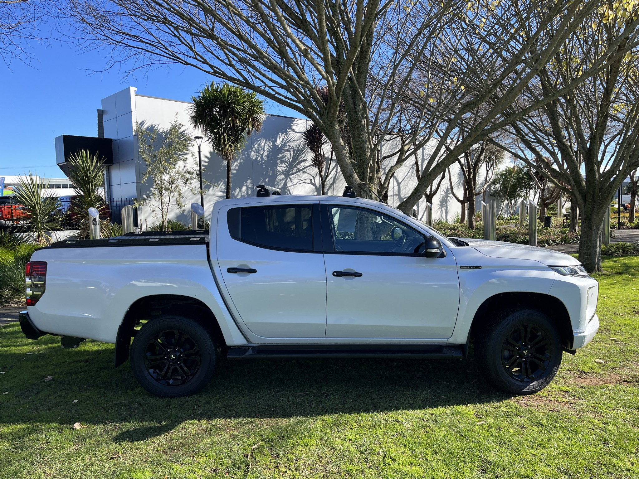 2021 Mitsubishi Triton | DC GLSB 4WD 6AT 2.4D AUTO 4X4 DIESEL  | 24018 | 4