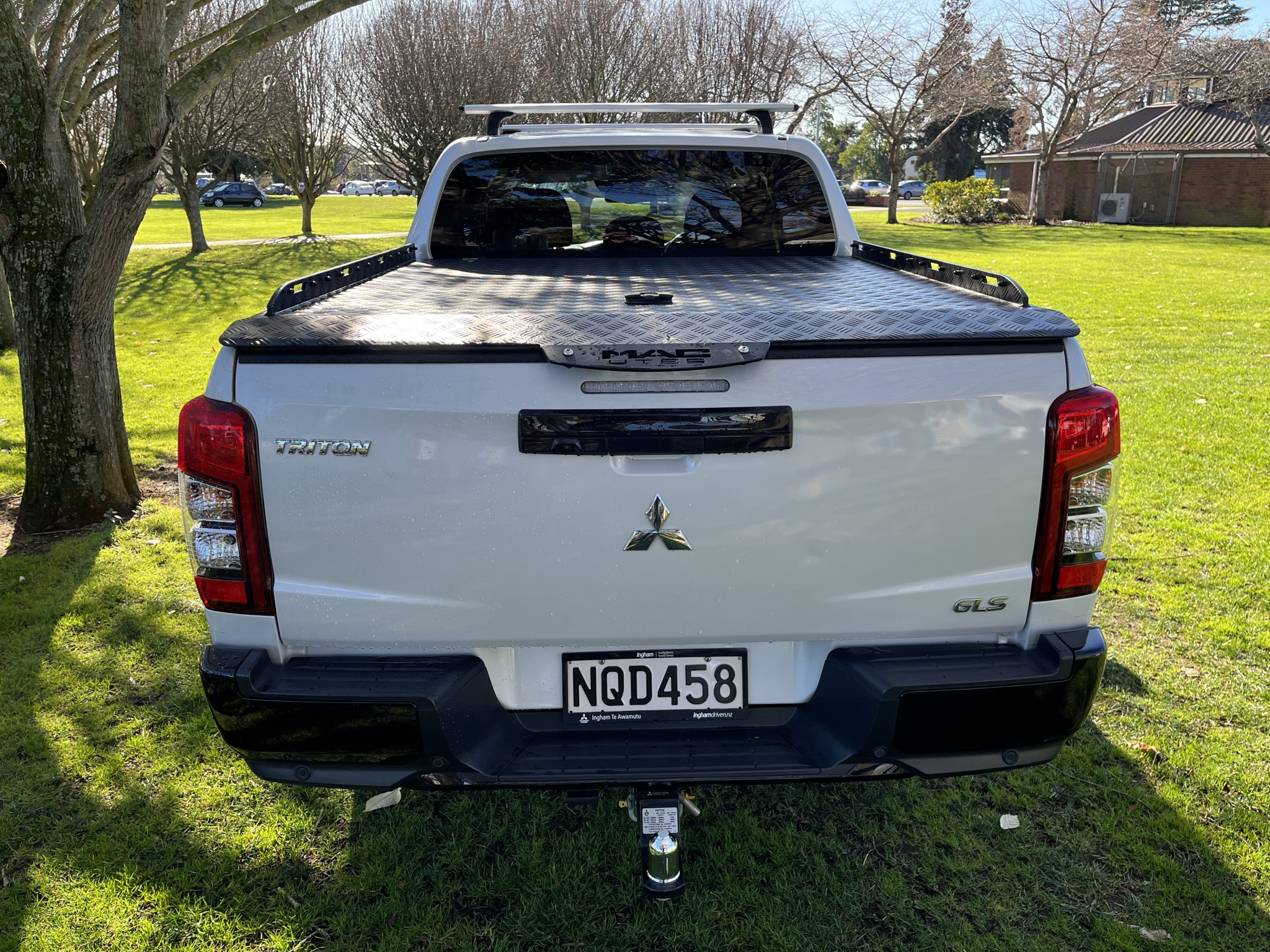 2021 Mitsubishi Triton | DC GLSB 4WD 6AT 2.4D AUTO 4X4 DIESEL  | 24018 | 5