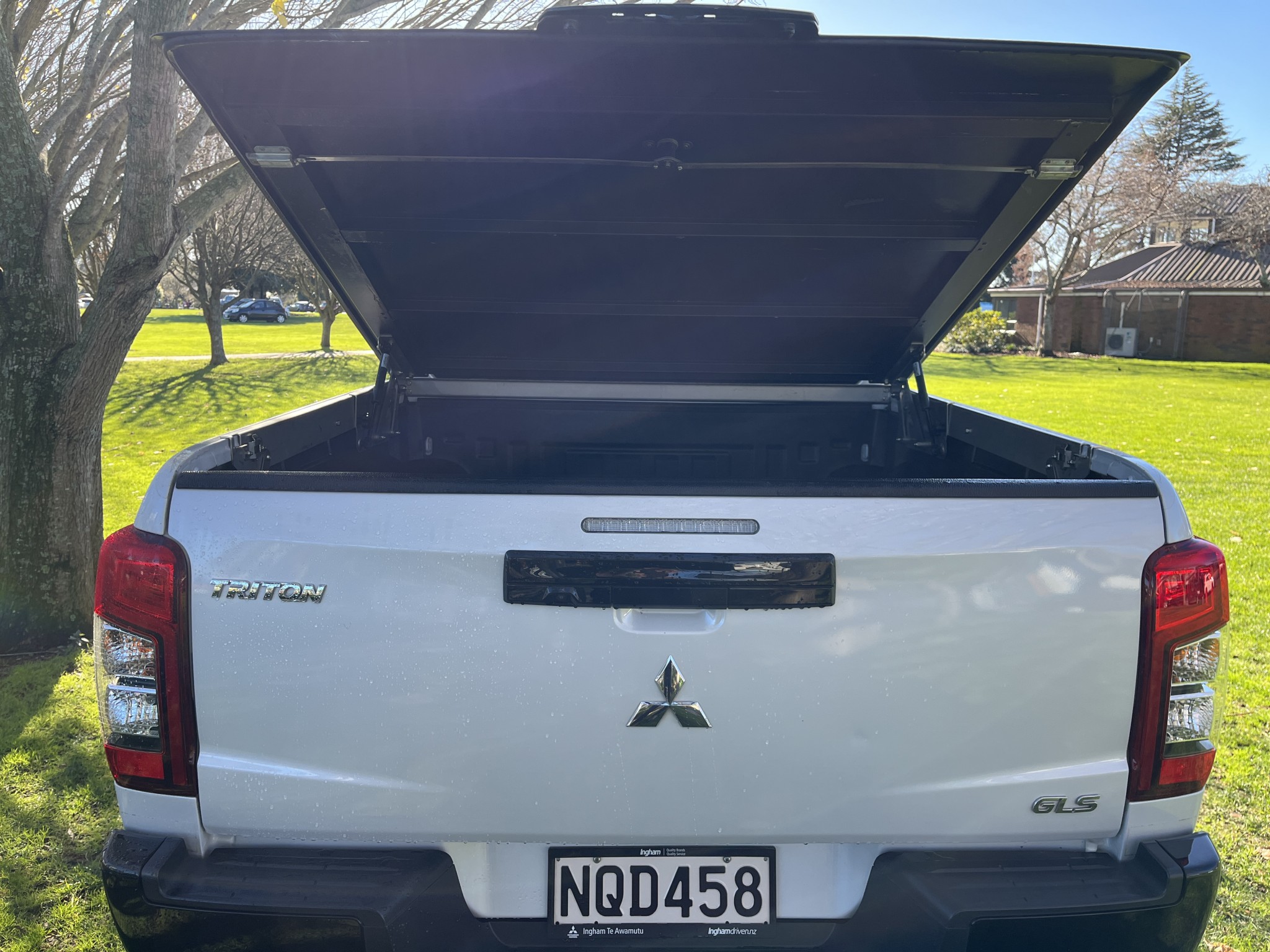 2021 Mitsubishi Triton | DC GLSB 4WD 6AT 2.4D AUTO 4X4 DIESEL  | 24018 | 6