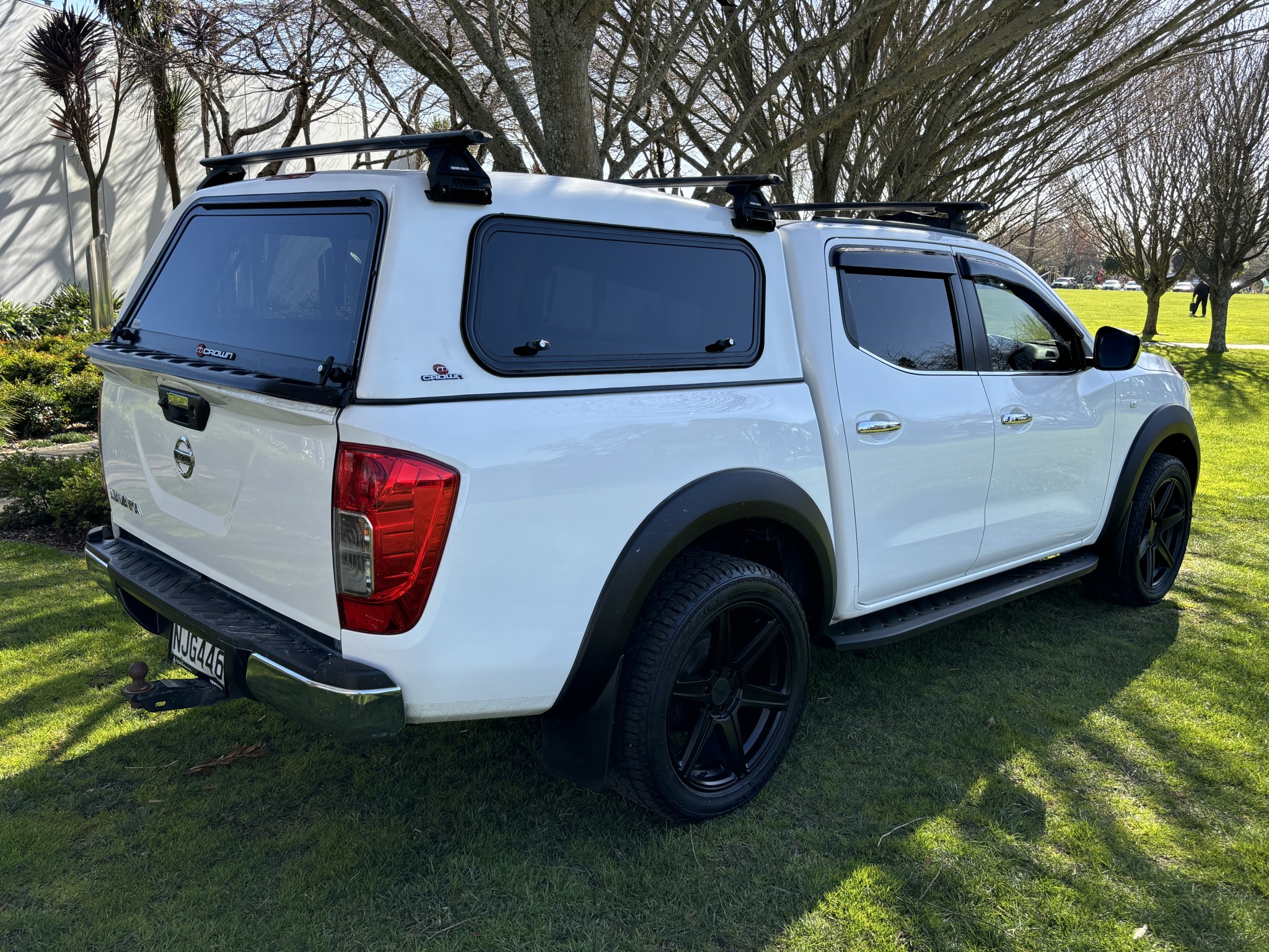 2021 Nissan Navara | RX 2.3D/7AT/UT/4DR/5 AUTO RWD | 24427 | 4