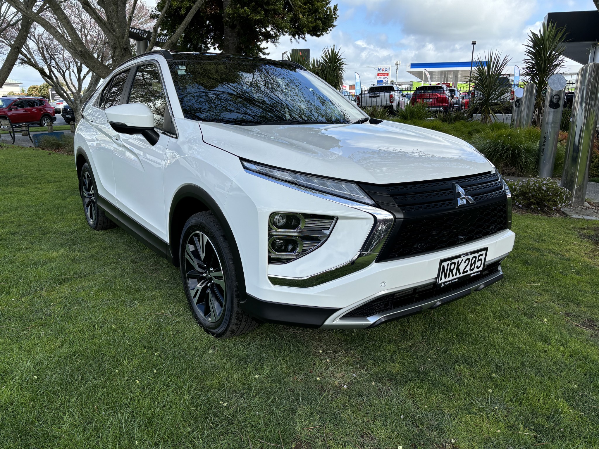 2021 Mitsubishi Eclipse Cross | VRX 1.5PT/4WD/8CVT AUTO SUV TURBO PETROL | 24695 | 1