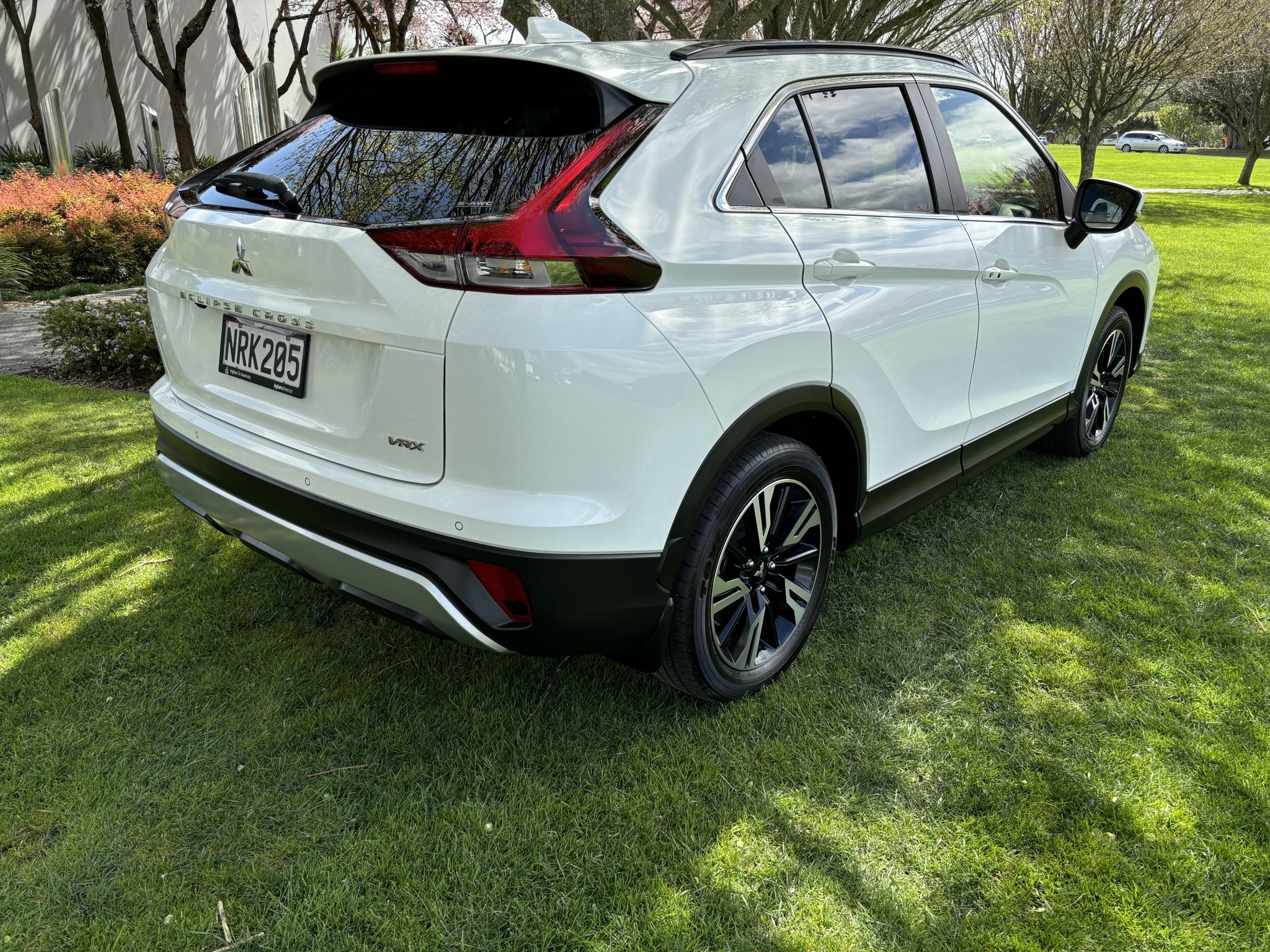 2021 Mitsubishi Eclipse Cross | VRX 1.5PT/4WD/8CVT AUTO SUV TURBO PETROL | 24695 | 4